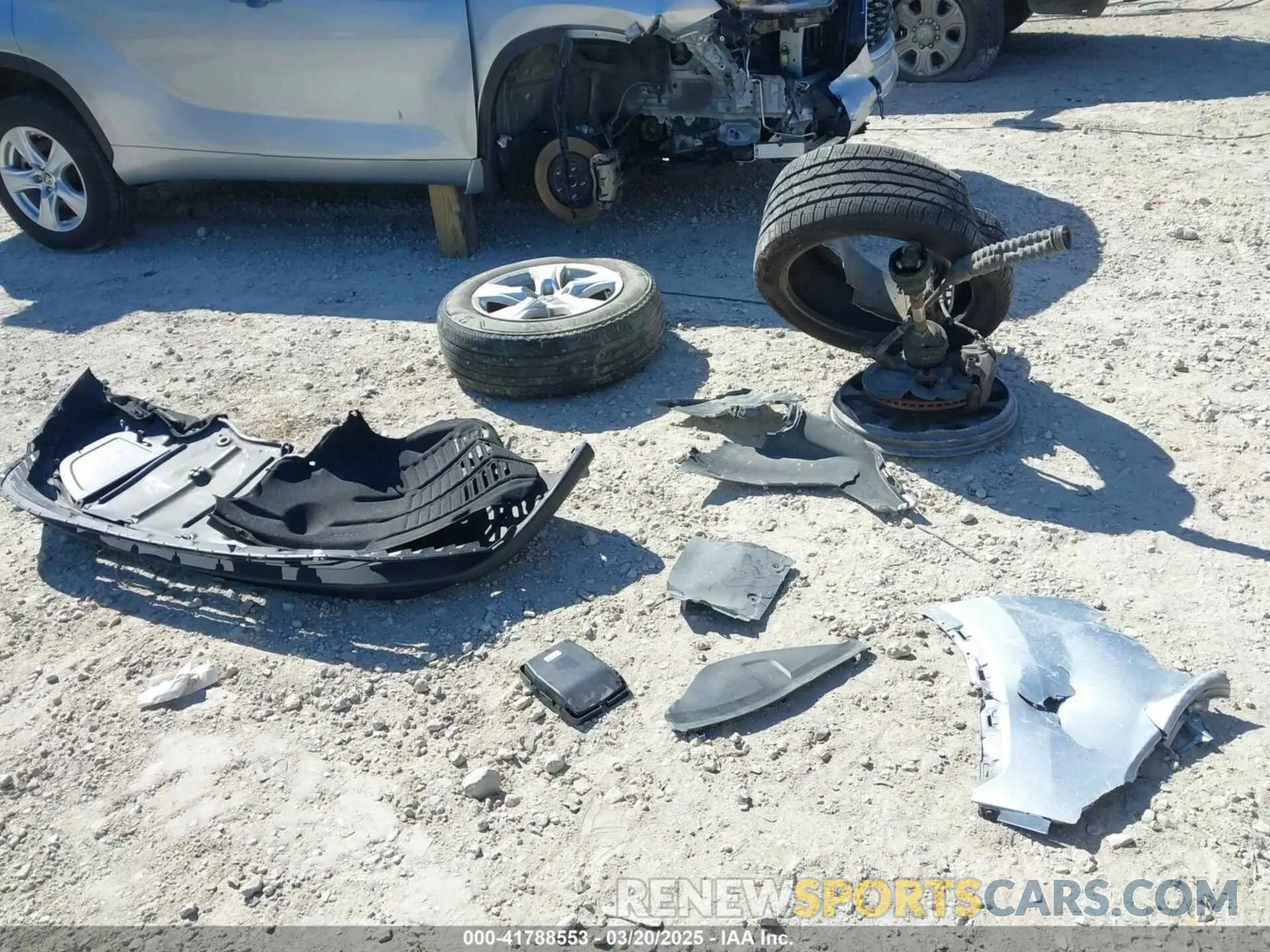 12 Photograph of a damaged car 5TDZZRAH9MS533683 TOYOTA HIGHLANDER 2021