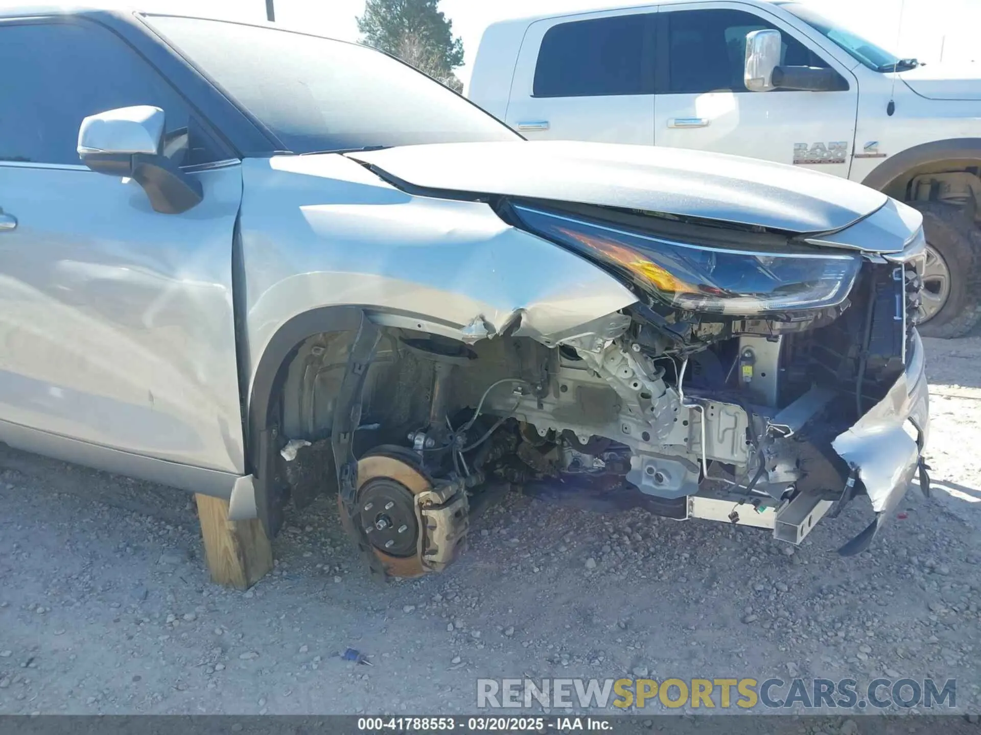 6 Photograph of a damaged car 5TDZZRAH9MS533683 TOYOTA HIGHLANDER 2021