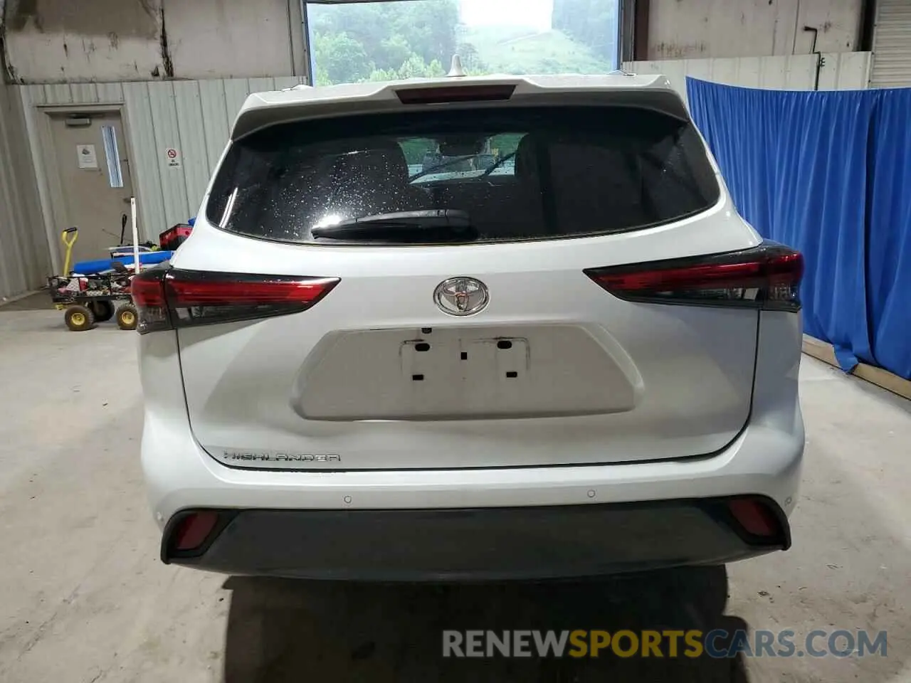 6 Photograph of a damaged car 5TDDZRBH2NS176972 TOYOTA HIGHLANDER 2022