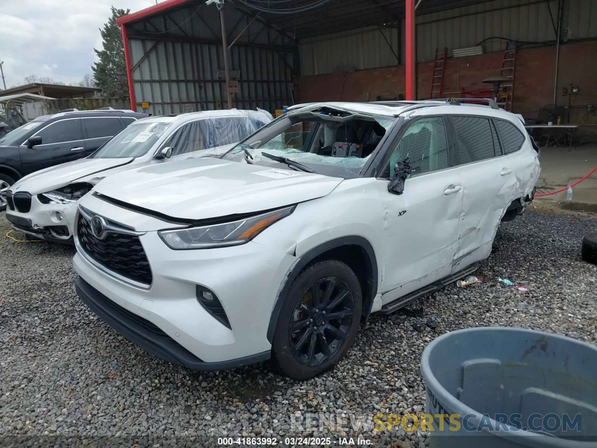 2 Фотография поврежденного автомобиля 5TDDZRBH9NS570565 TOYOTA HIGHLANDER 2022