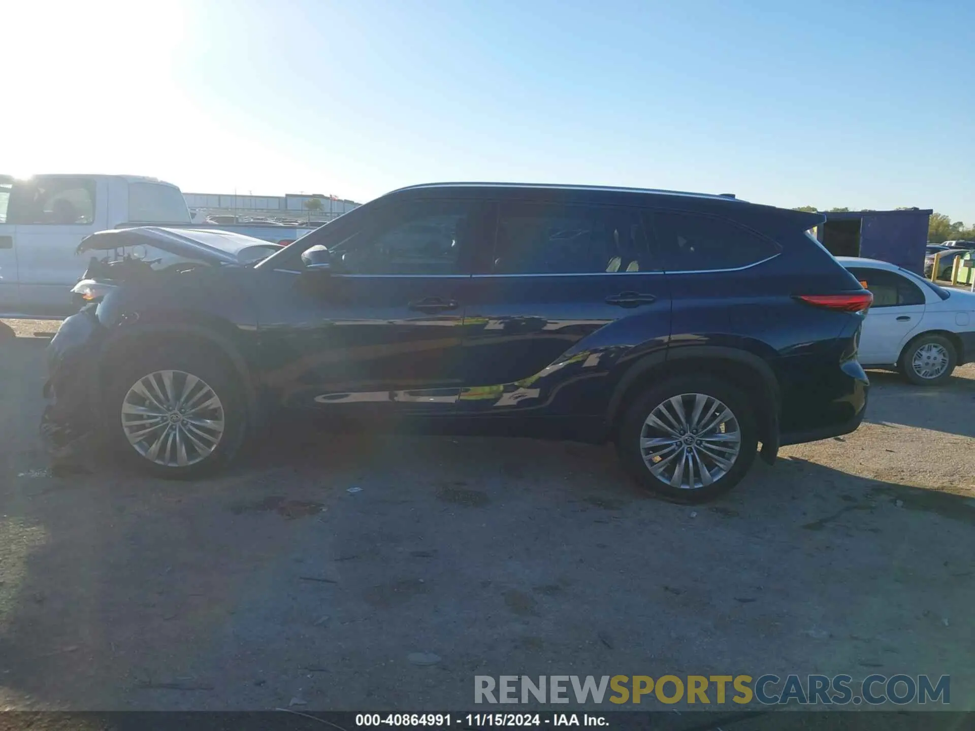 15 Photograph of a damaged car 5TDFZRAH1NS121603 TOYOTA HIGHLANDER 2022
