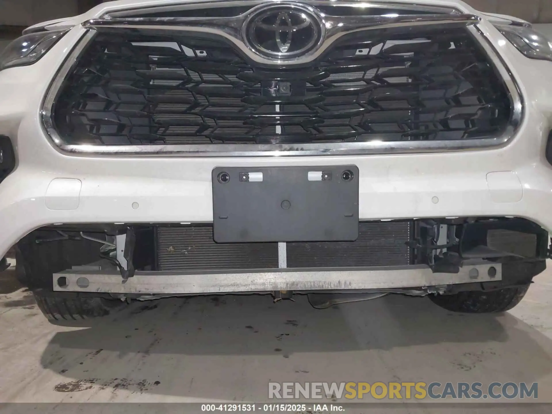 6 Photograph of a damaged car 5TDFZRBH6NS192150 TOYOTA HIGHLANDER 2022