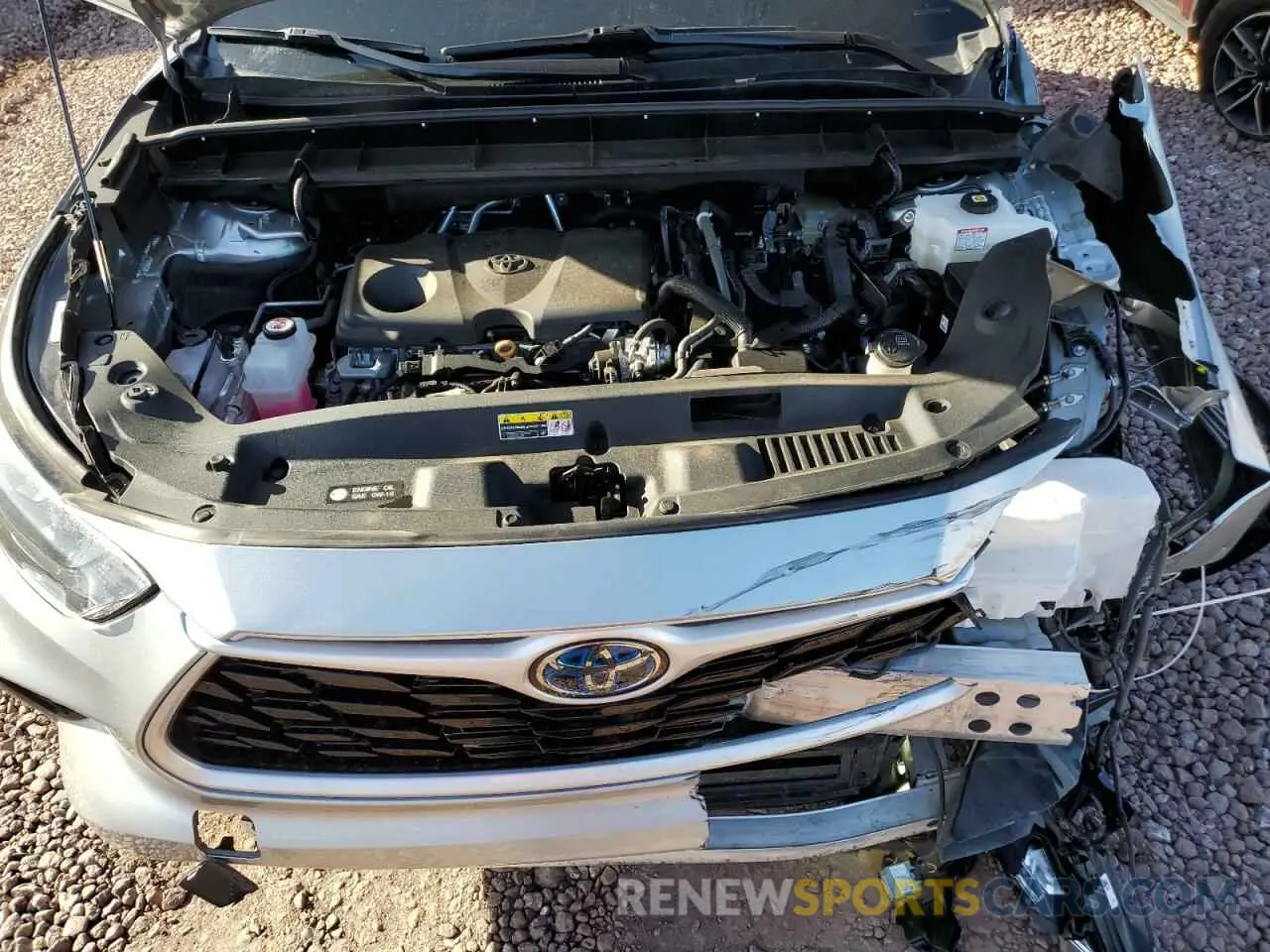 13 Photograph of a damaged car 5TDGARAH5NS516055 TOYOTA HIGHLANDER 2022