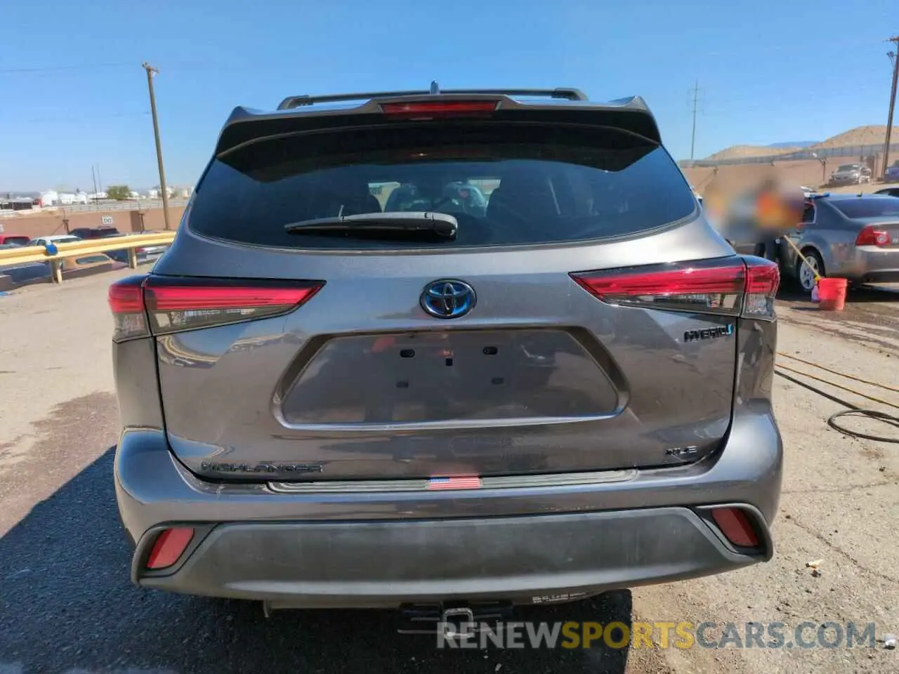 6 Photograph of a damaged car 5TDGARAH7NS512329 TOYOTA HIGHLANDER 2022