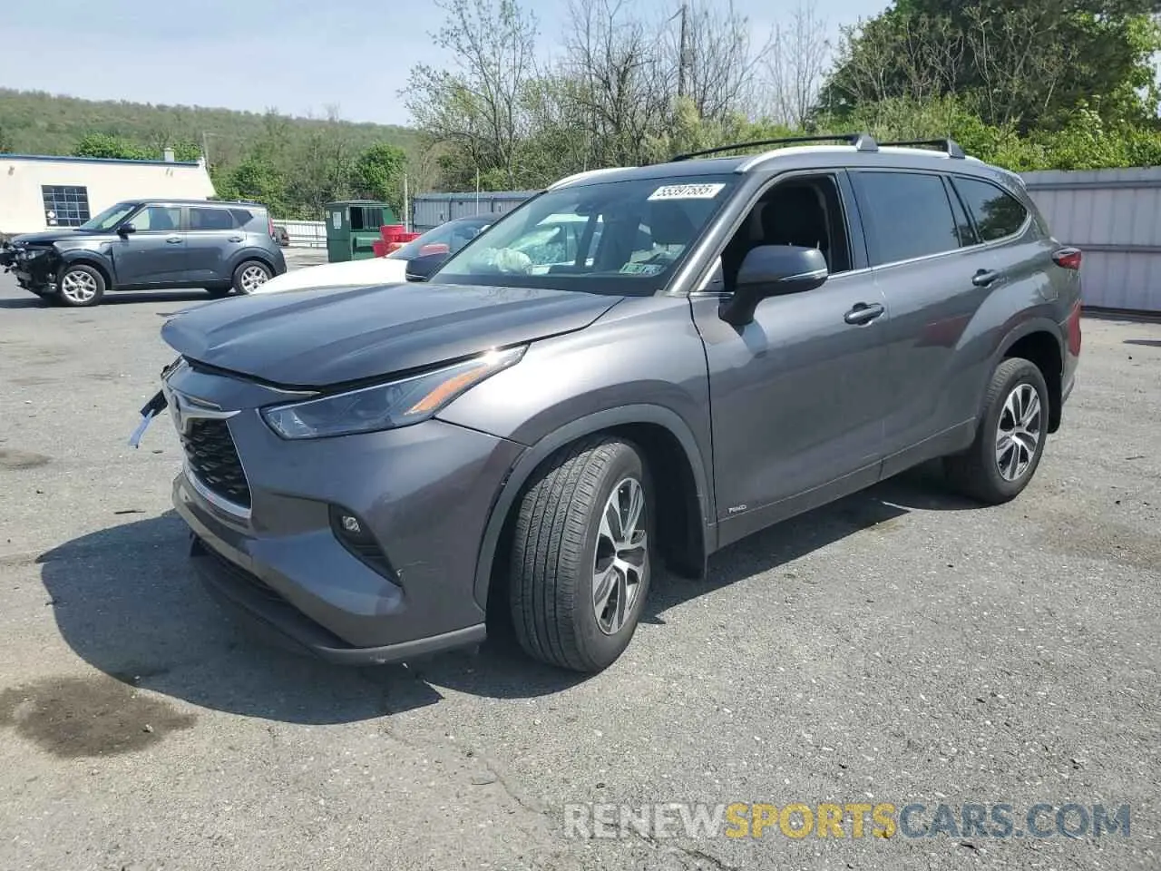 1 Photograph of a damaged car 5TDGBRCH0NS547806 TOYOTA HIGHLANDER 2022
