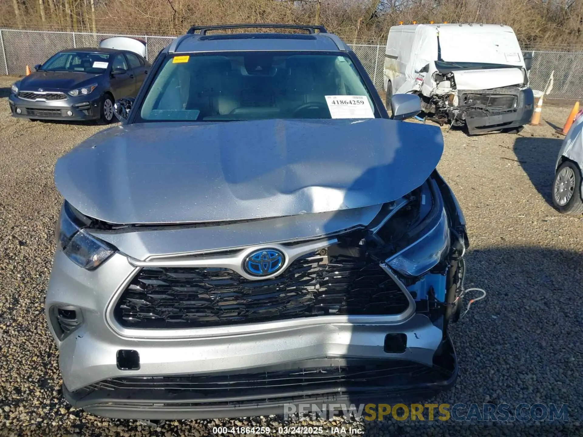 12 Photograph of a damaged car 5TDGBRCH4NS561319 TOYOTA HIGHLANDER 2022