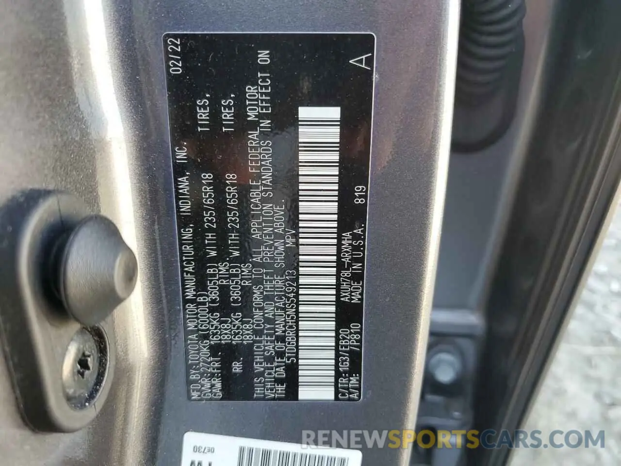 13 Photograph of a damaged car 5TDGBRCH5NS549213 TOYOTA HIGHLANDER 2022