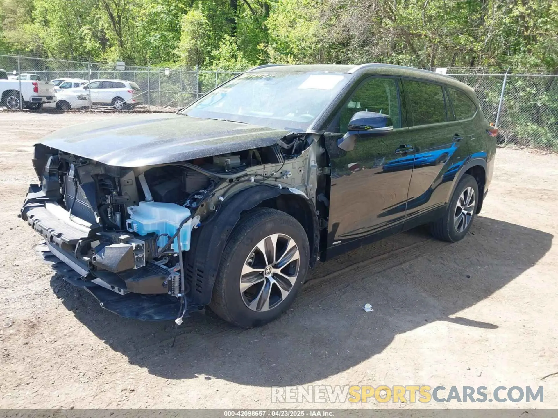 2 Фотография поврежденного автомобиля 5TDGBRCHXNS545867 TOYOTA HIGHLANDER 2022