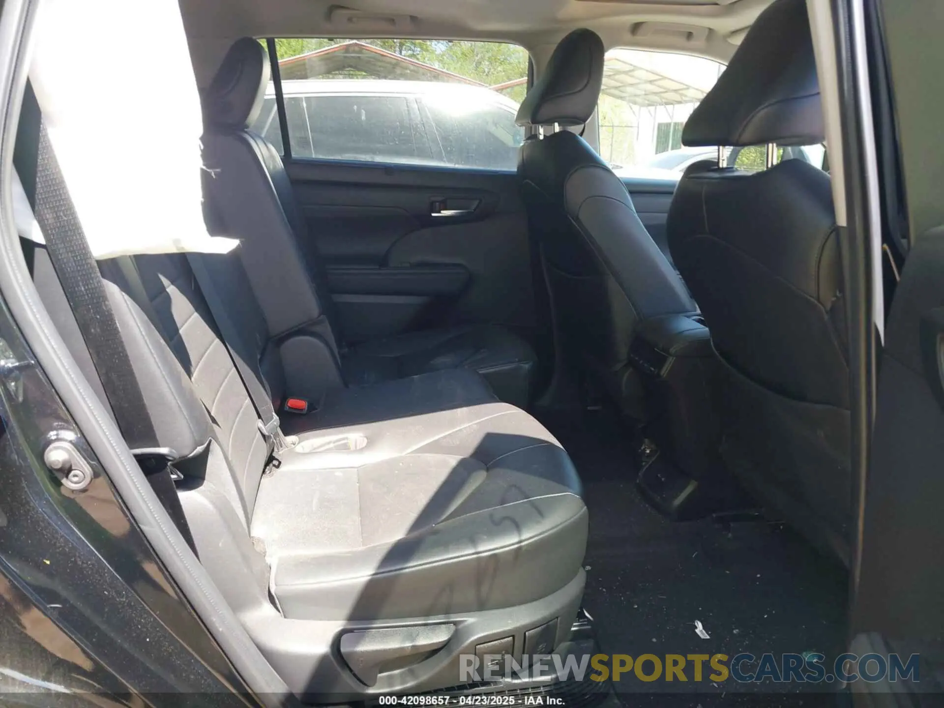 8 Фотография поврежденного автомобиля 5TDGBRCHXNS545867 TOYOTA HIGHLANDER 2022