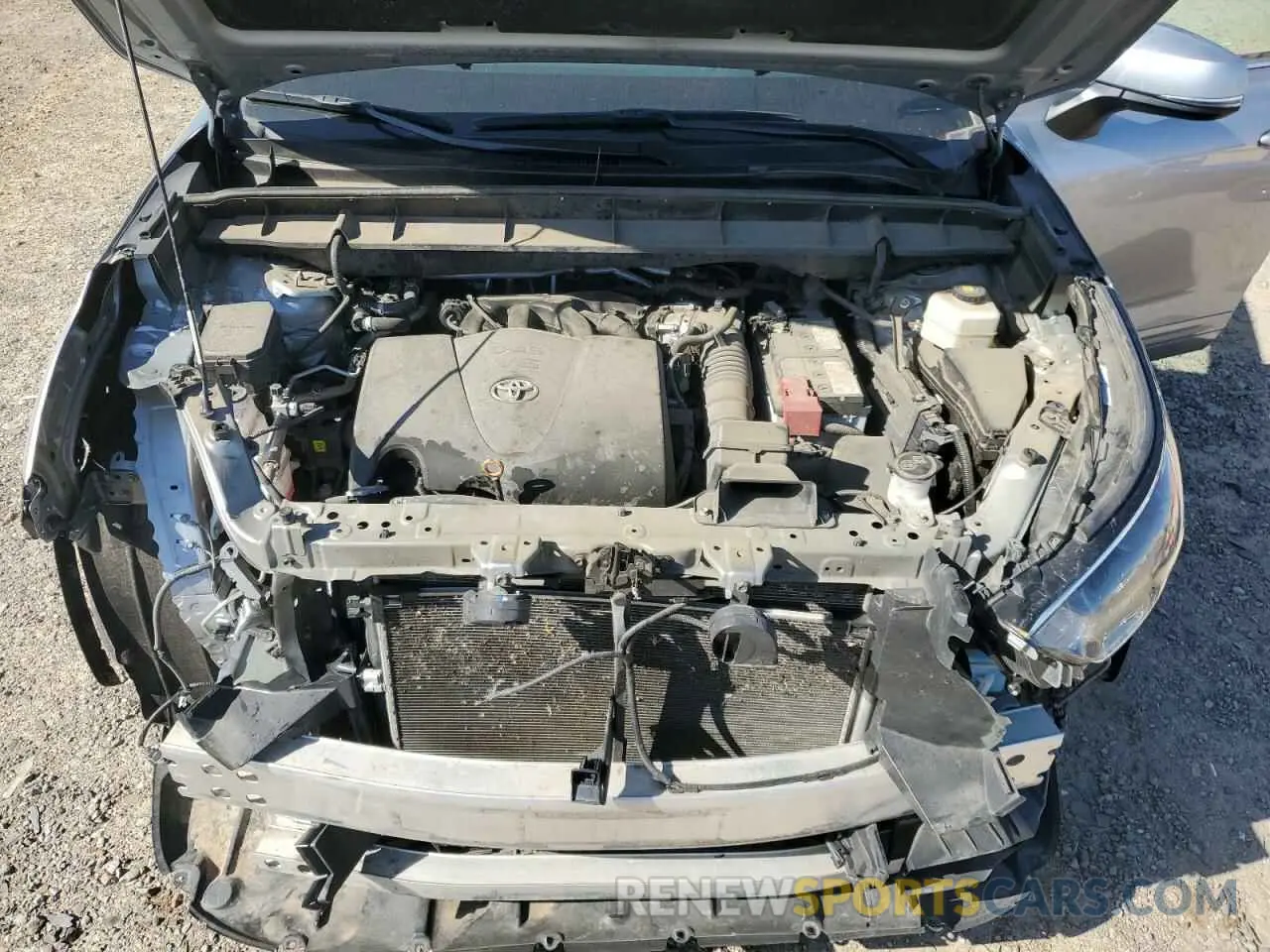 12 Photograph of a damaged car 5TDGZRAH3NS115418 TOYOTA HIGHLANDER 2022