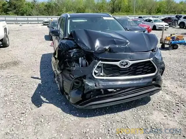 12 Photograph of a damaged car 5TDGZRAH4NS539528 TOYOTA HIGHLANDER 2022
