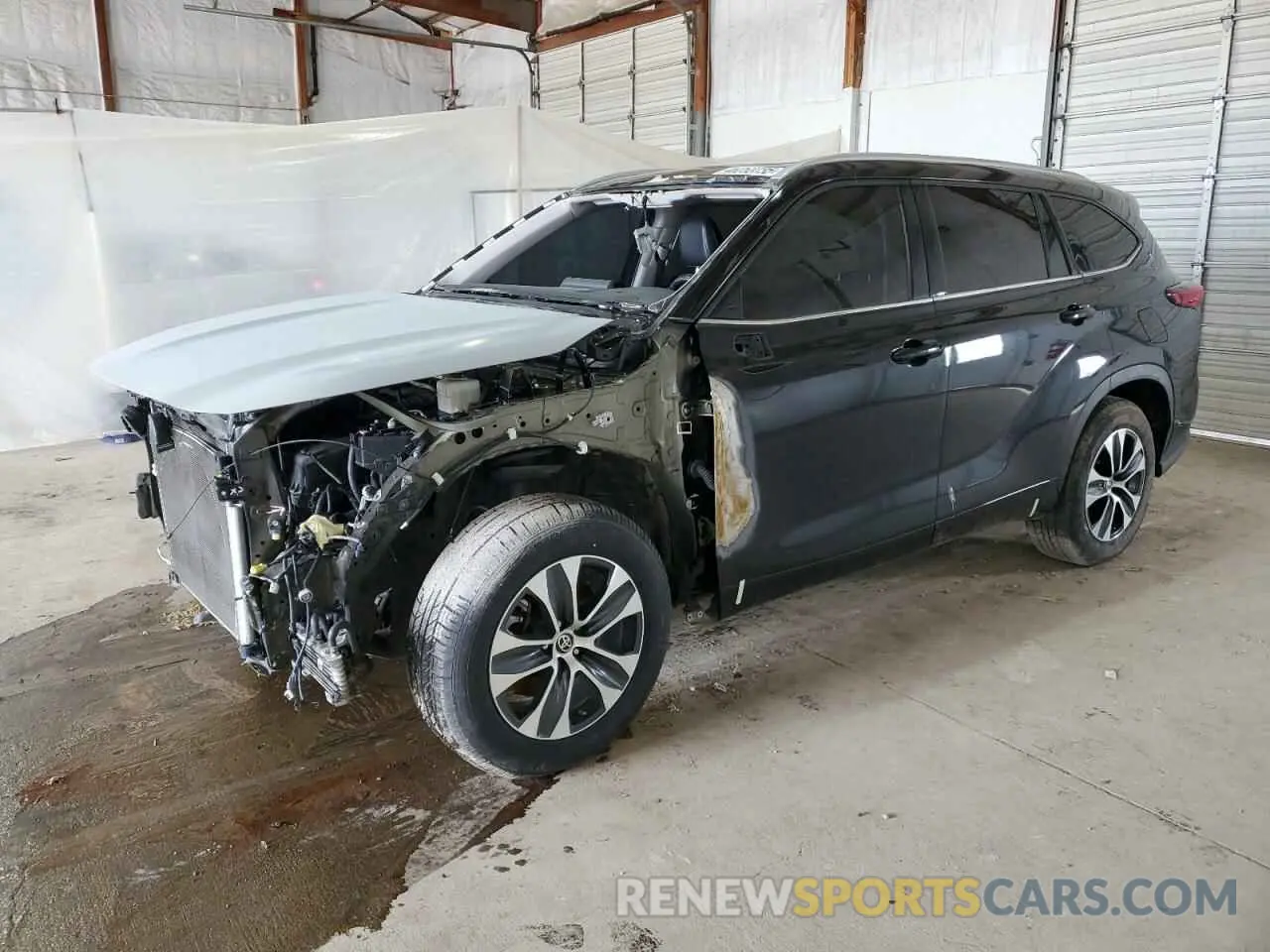 1 Photograph of a damaged car 5TDGZRAH4NS544051 TOYOTA HIGHLANDER 2022