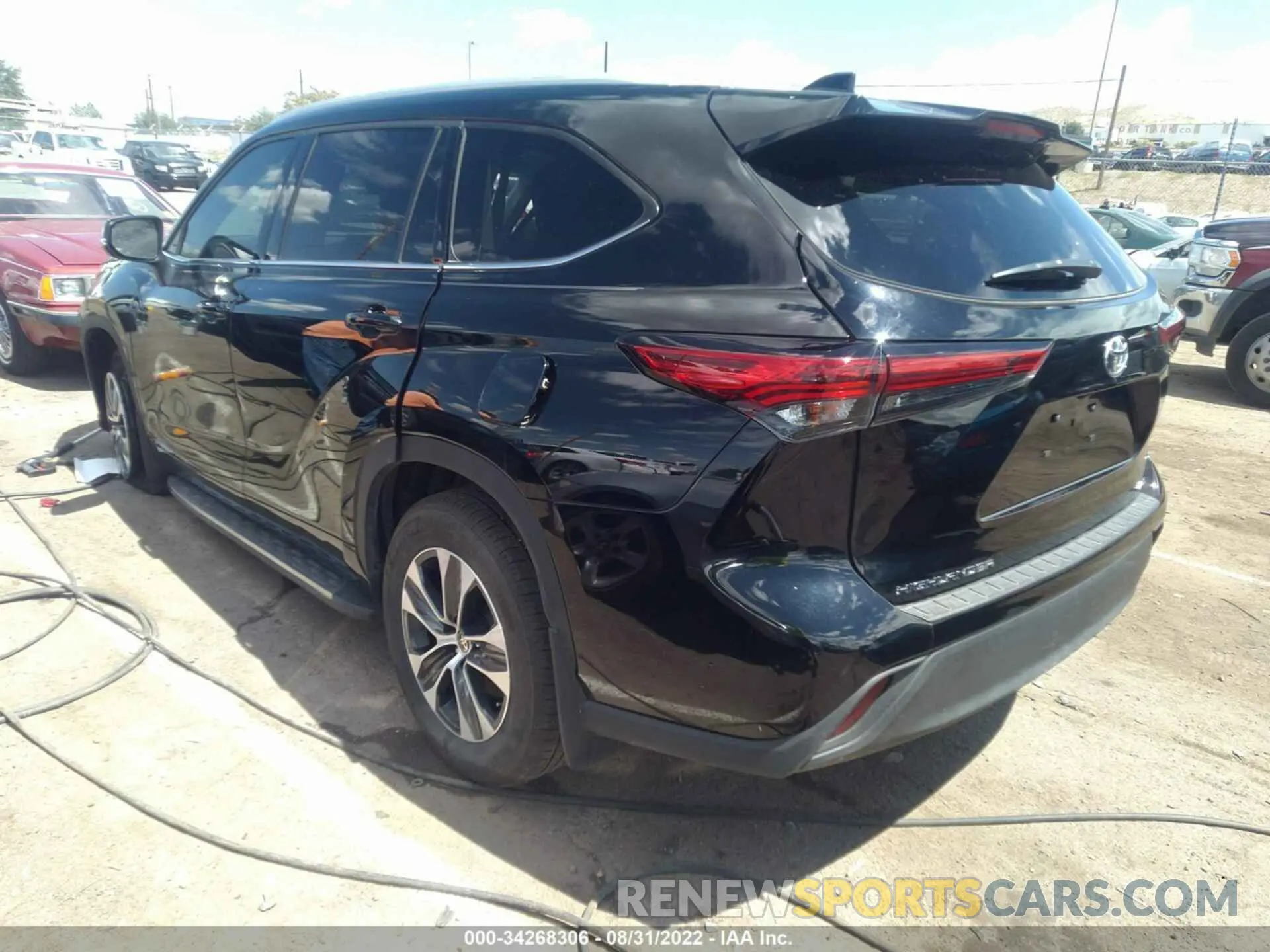 3 Фотография поврежденного автомобиля 5TDGZRAH8NS545011 TOYOTA HIGHLANDER 2022