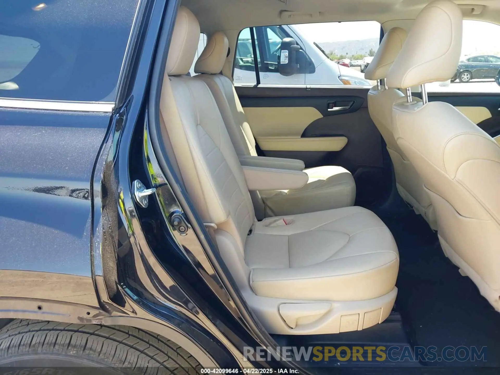 8 Фотография поврежденного автомобиля 5TDGZRAHXNS544927 TOYOTA HIGHLANDER 2022