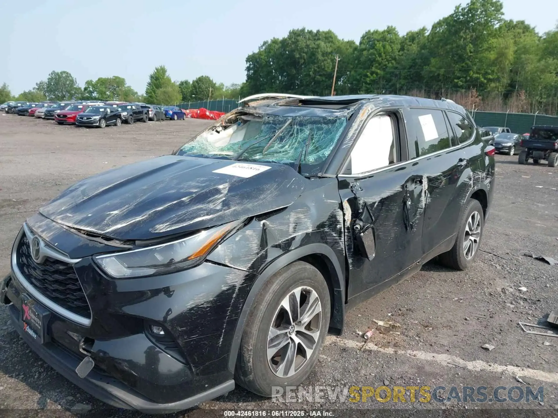6 Photograph of a damaged car 5TDGZRBH0NS218066 TOYOTA HIGHLANDER 2022