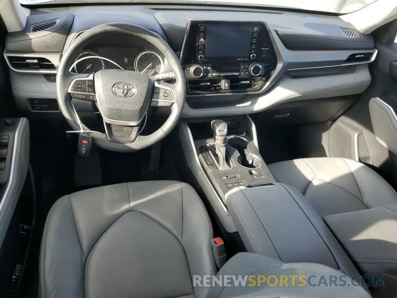 8 Фотография поврежденного автомобиля 5TDGZRBH0NS242383 TOYOTA HIGHLANDER 2022