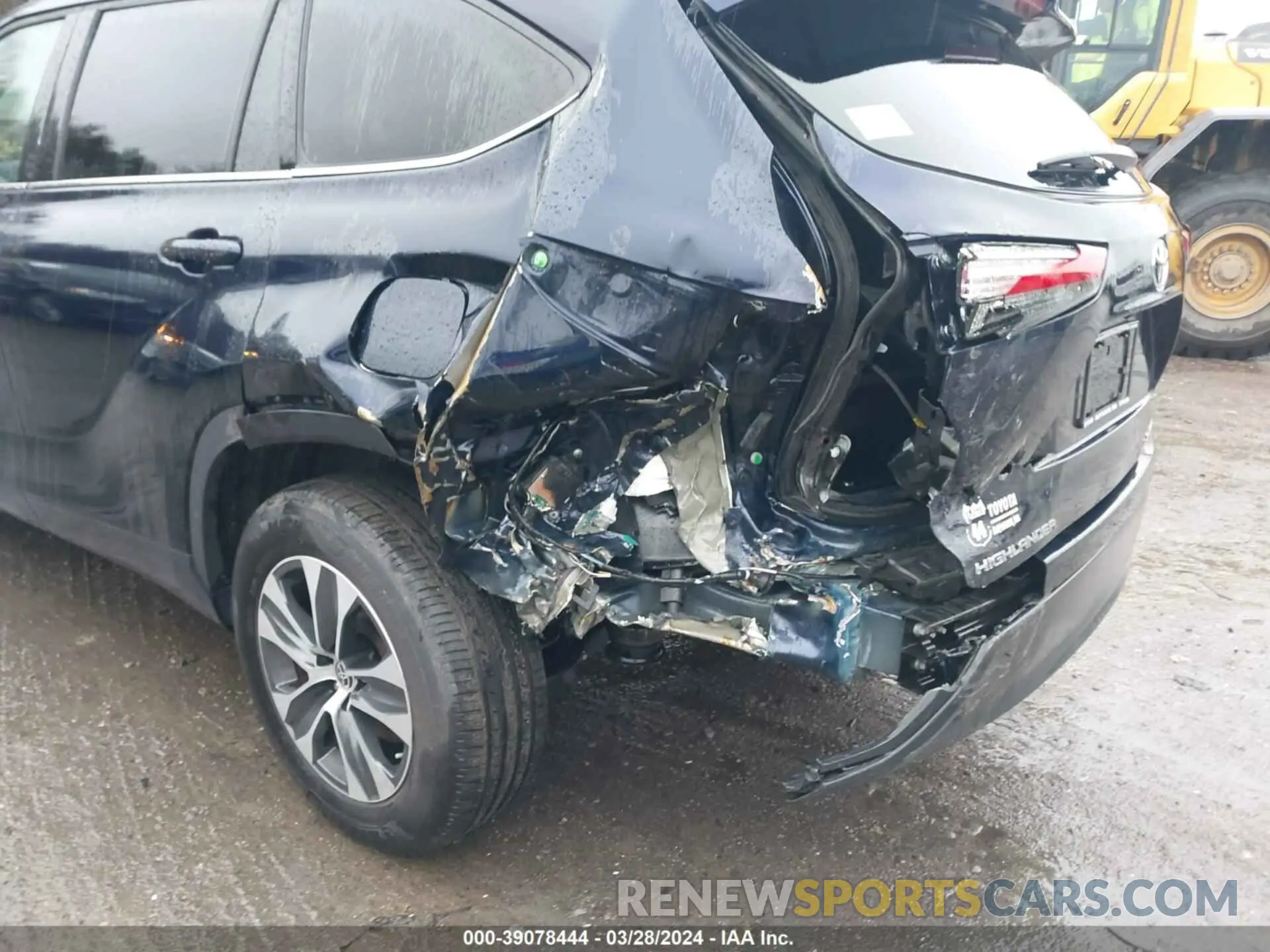 6 Фотография поврежденного автомобиля 5TDGZRBH1NS578270 TOYOTA HIGHLANDER 2022