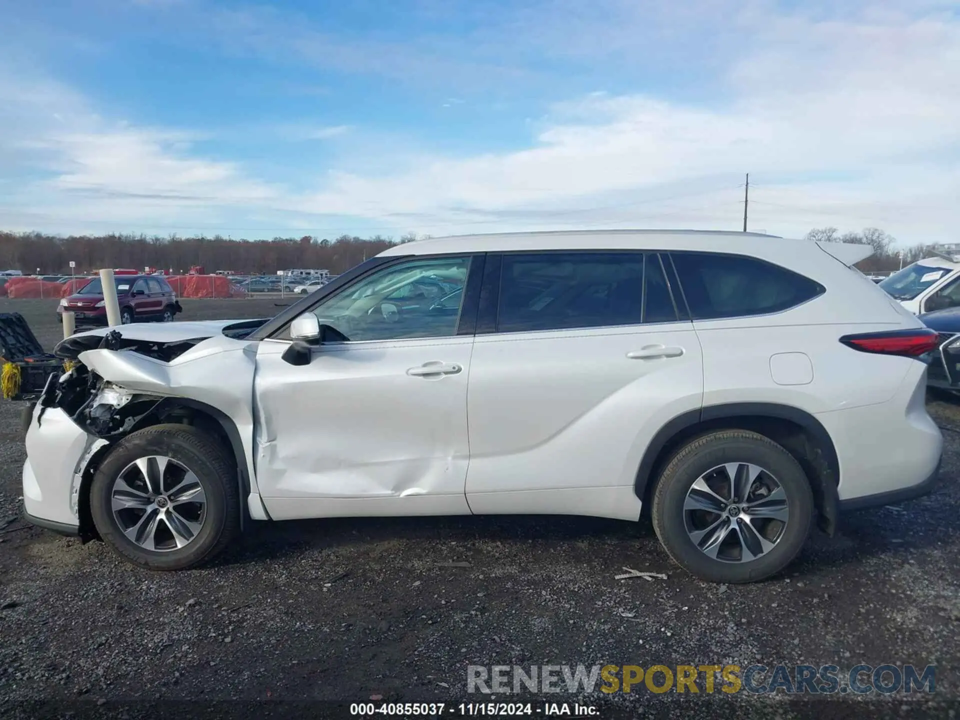 14 Photograph of a damaged car 5TDGZRBH2NS193025 TOYOTA HIGHLANDER 2022