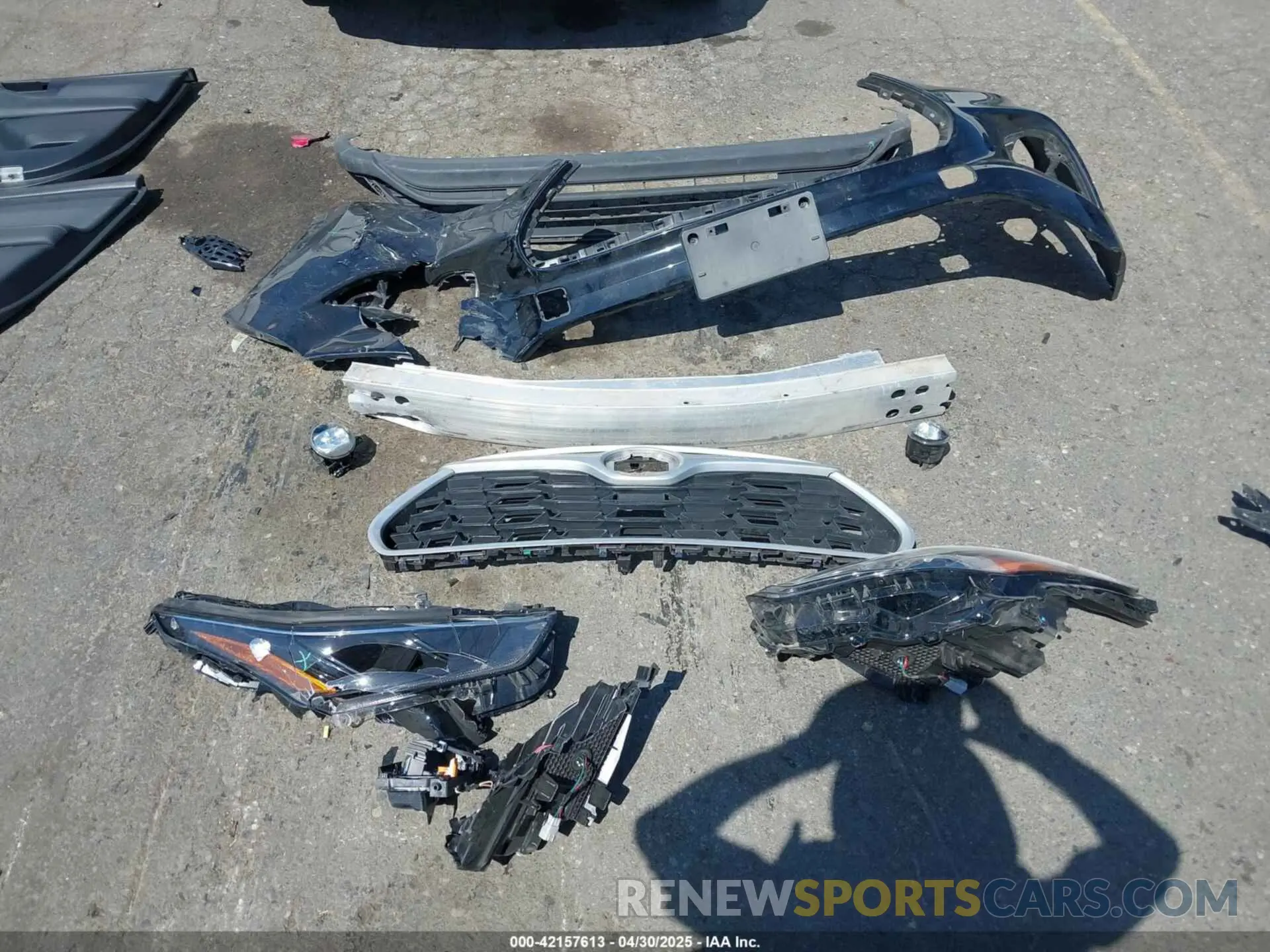 12 Фотография поврежденного автомобиля 5TDGZRBH2NS231580 TOYOTA HIGHLANDER 2022