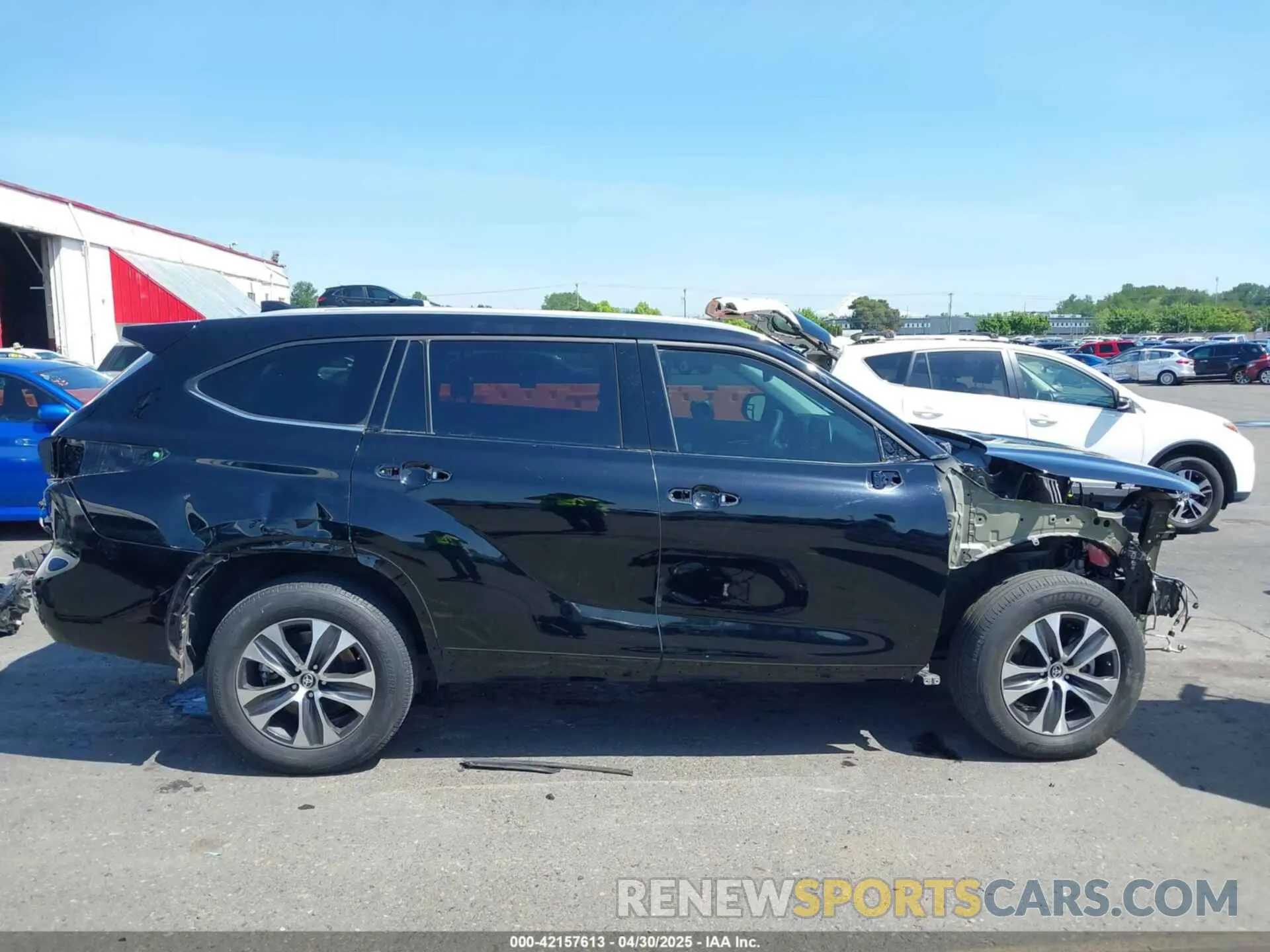 14 Фотография поврежденного автомобиля 5TDGZRBH2NS231580 TOYOTA HIGHLANDER 2022