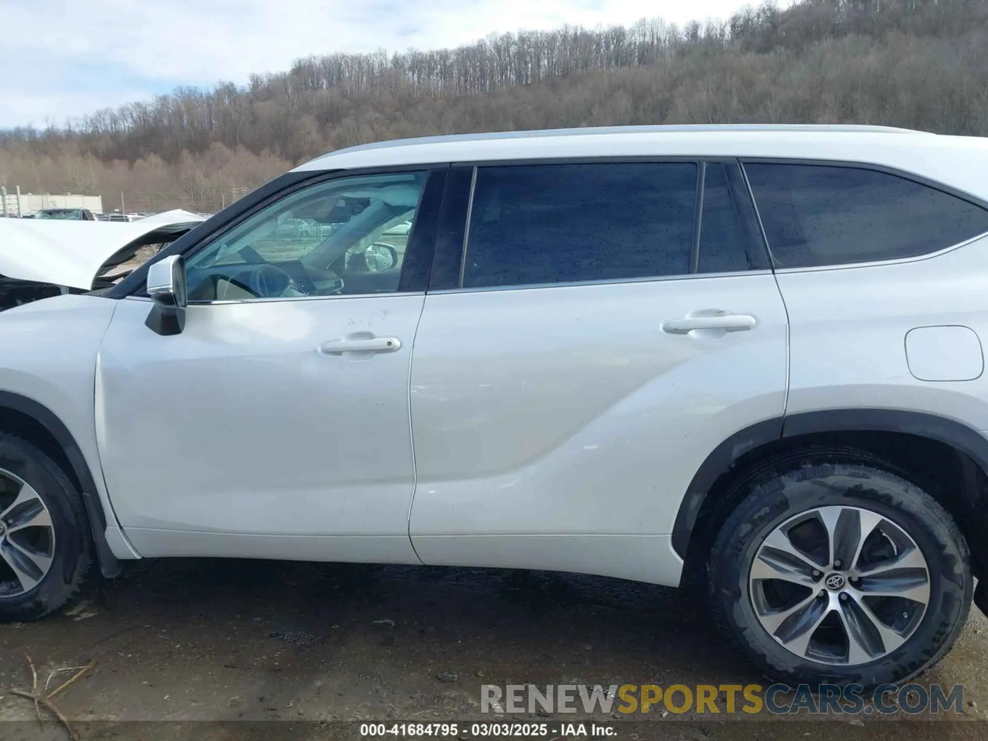 14 Фотография поврежденного автомобиля 5TDGZRBH4NS593197 TOYOTA HIGHLANDER 2022