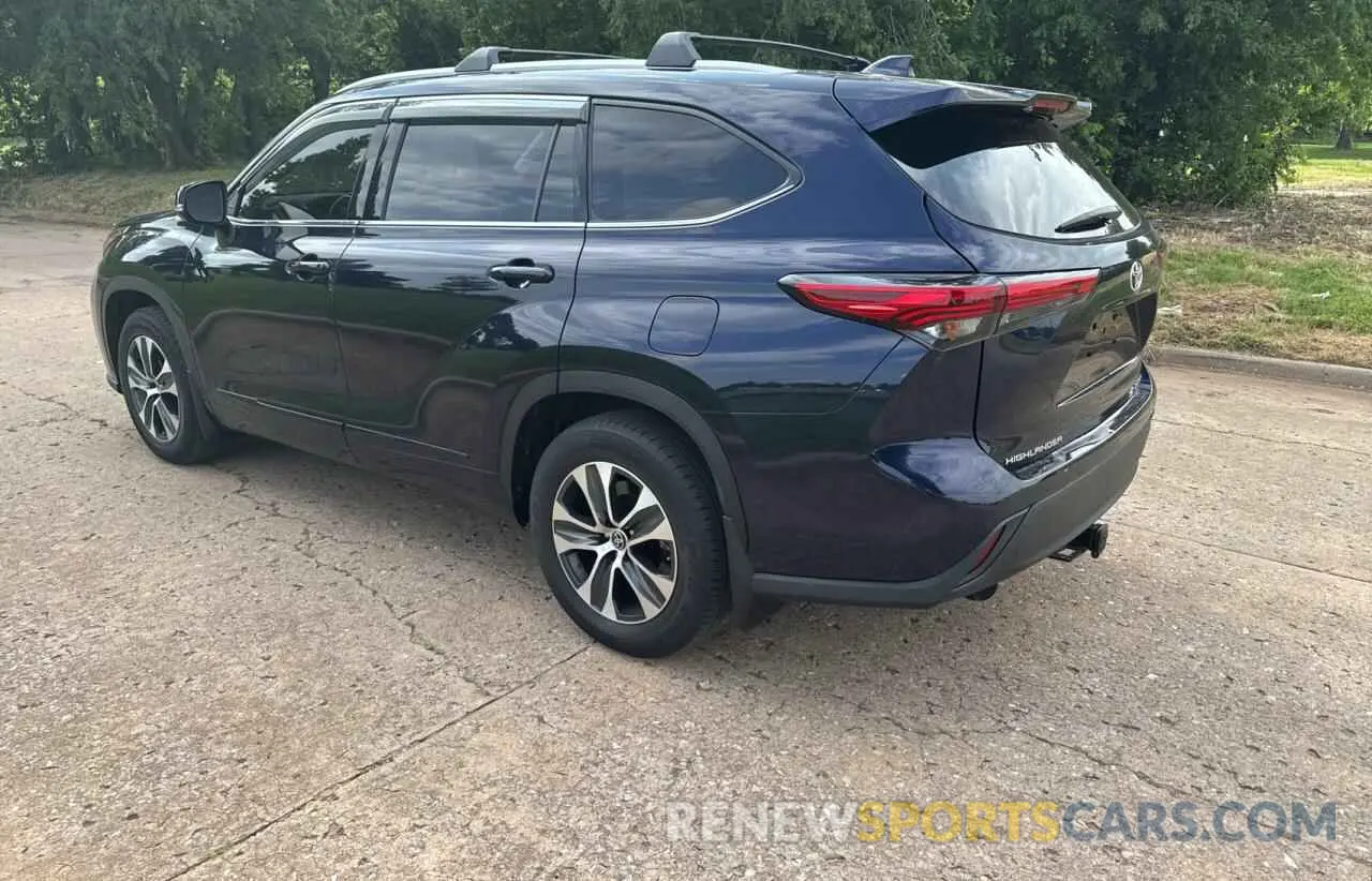 3 Photograph of a damaged car 5TDGZRBH5NS179023 TOYOTA HIGHLANDER 2022