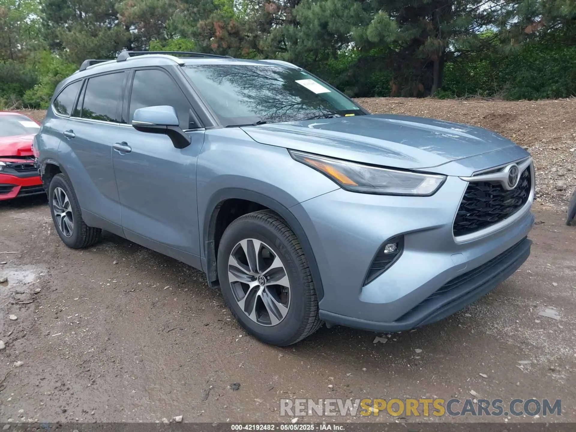 1 Photograph of a damaged car 5TDGZRBH5NS235297 TOYOTA HIGHLANDER 2022