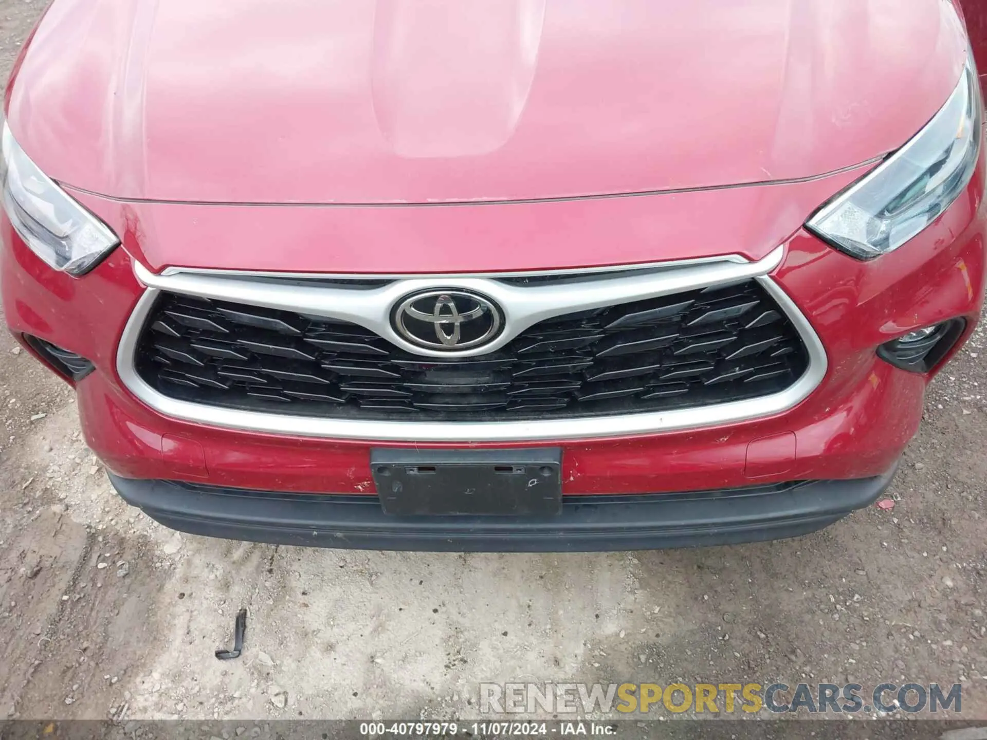 6 Photograph of a damaged car 5TDGZRBH7NS583909 TOYOTA HIGHLANDER 2022