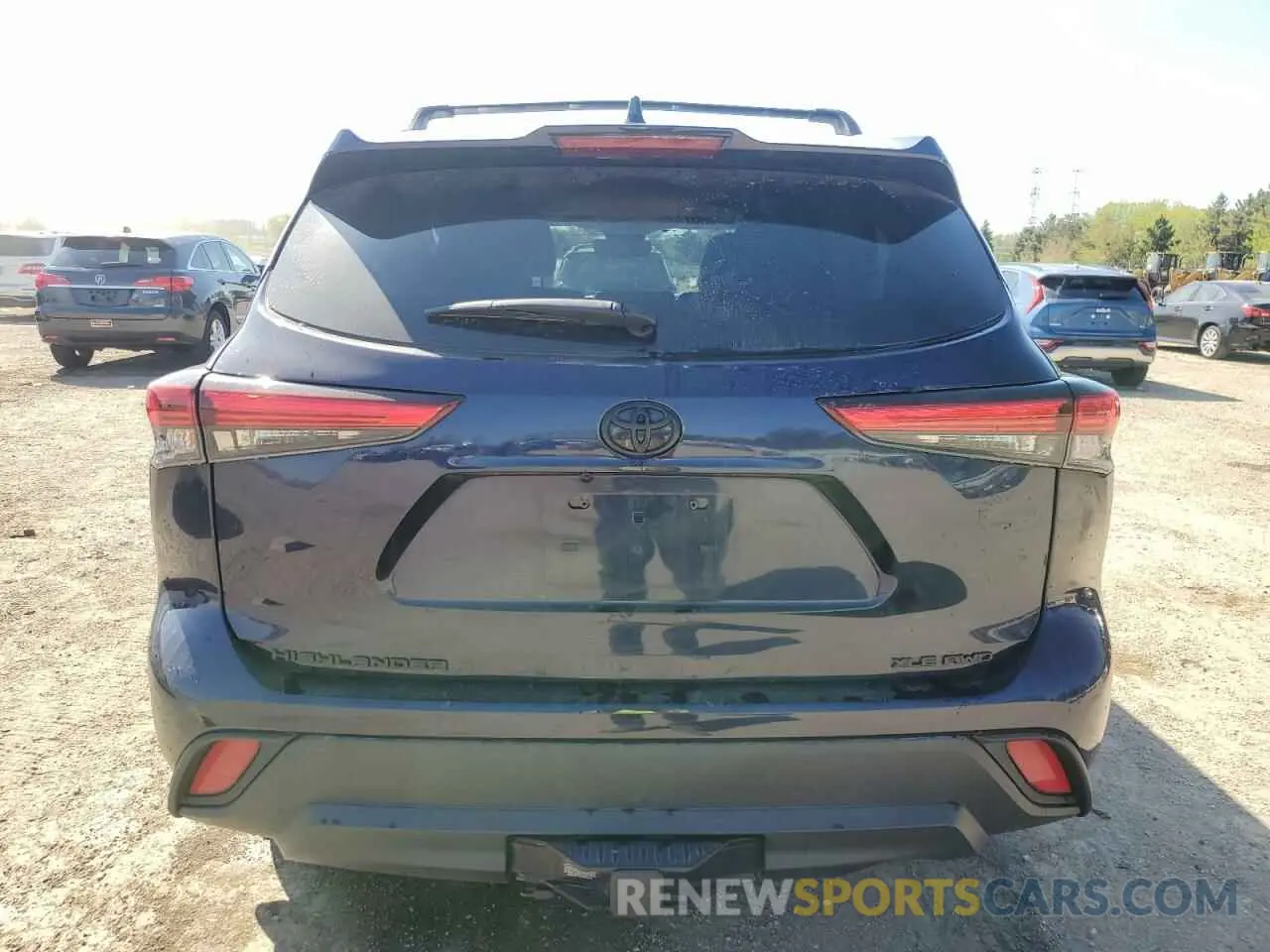 6 Photograph of a damaged car 5TDGZRBH8NS573003 TOYOTA HIGHLANDER 2022