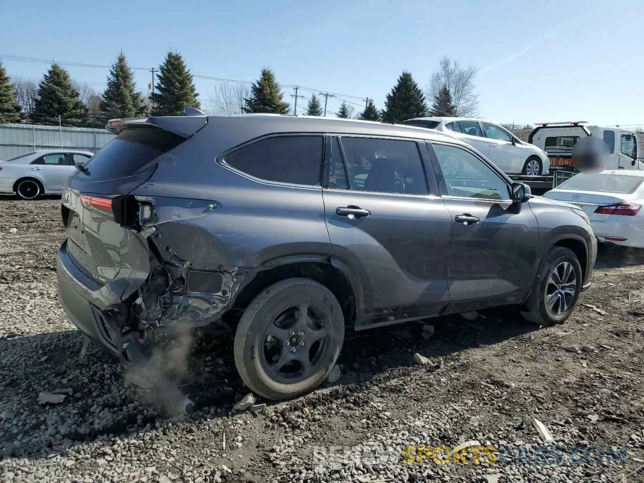 3 Photograph of a damaged car 5TDGZRBHXNS235683 TOYOTA HIGHLANDER 2022