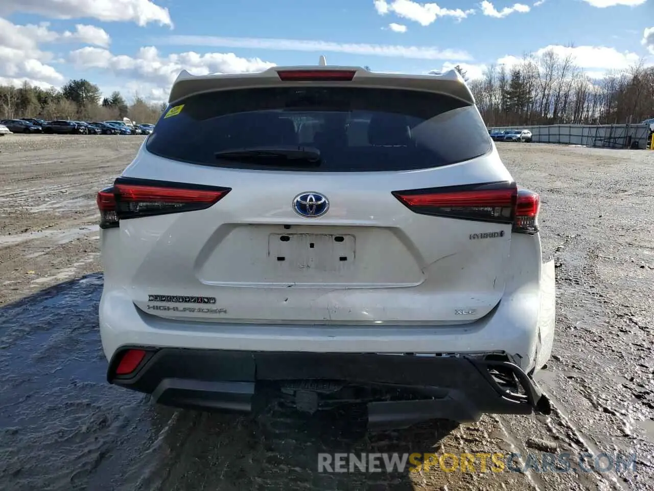 6 Photograph of a damaged car 5TDHBRCH1NS545938 TOYOTA HIGHLANDER 2022