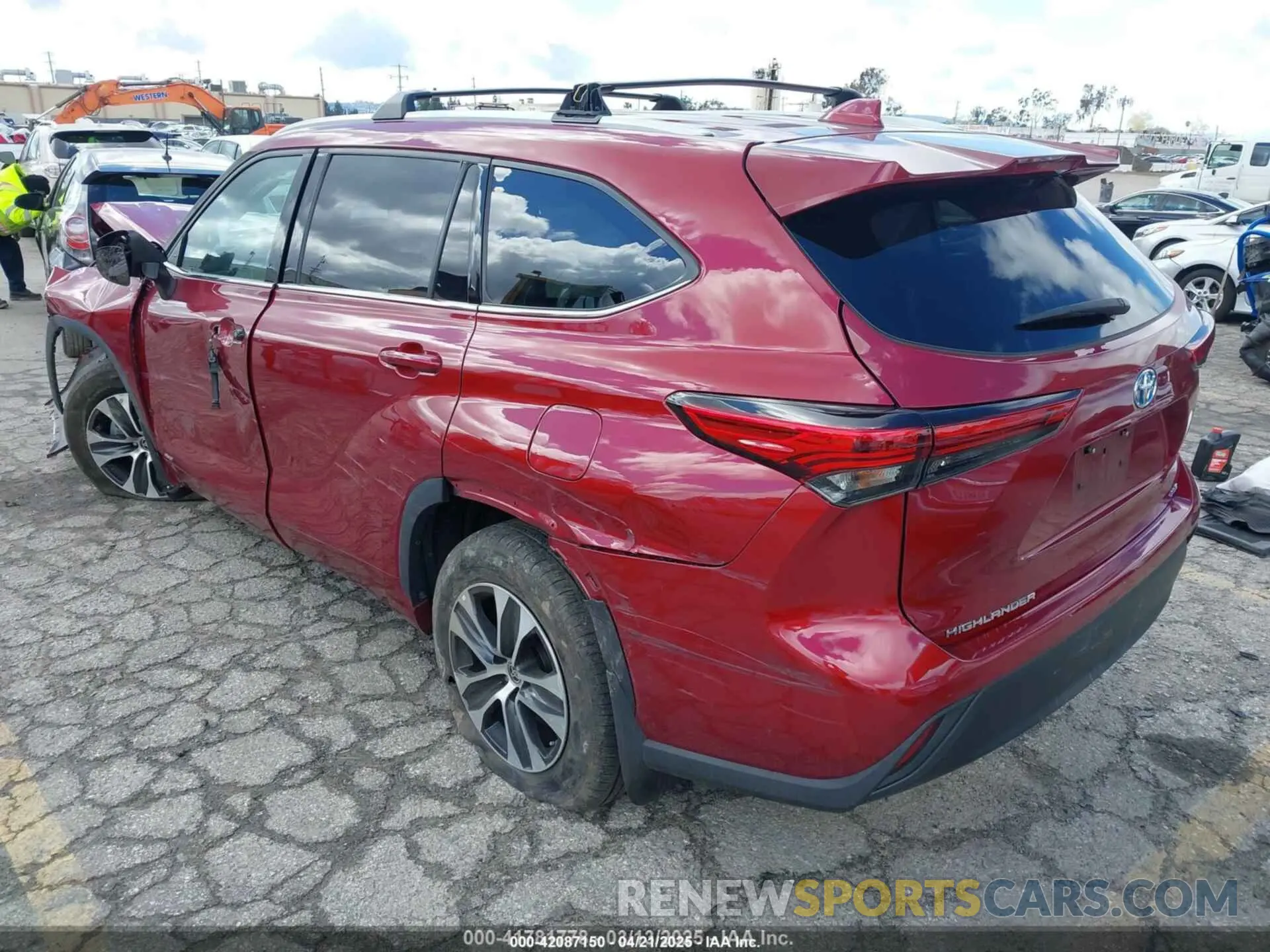 3 Фотография поврежденного автомобиля 5TDHBRCH3NS552079 TOYOTA HIGHLANDER 2022