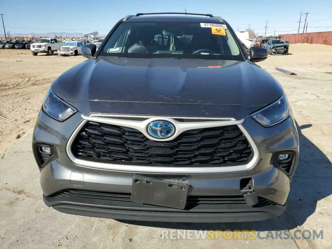 5 Photograph of a damaged car 5TDHBRCH6NS551718 TOYOTA HIGHLANDER 2022