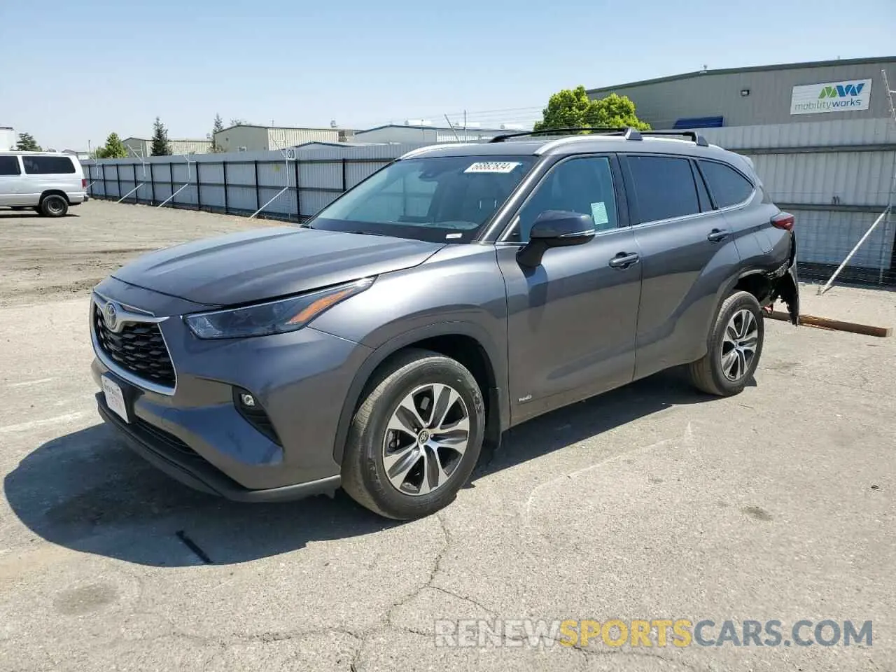 1 Photograph of a damaged car 5TDHBRCH8NS544866 TOYOTA HIGHLANDER 2022