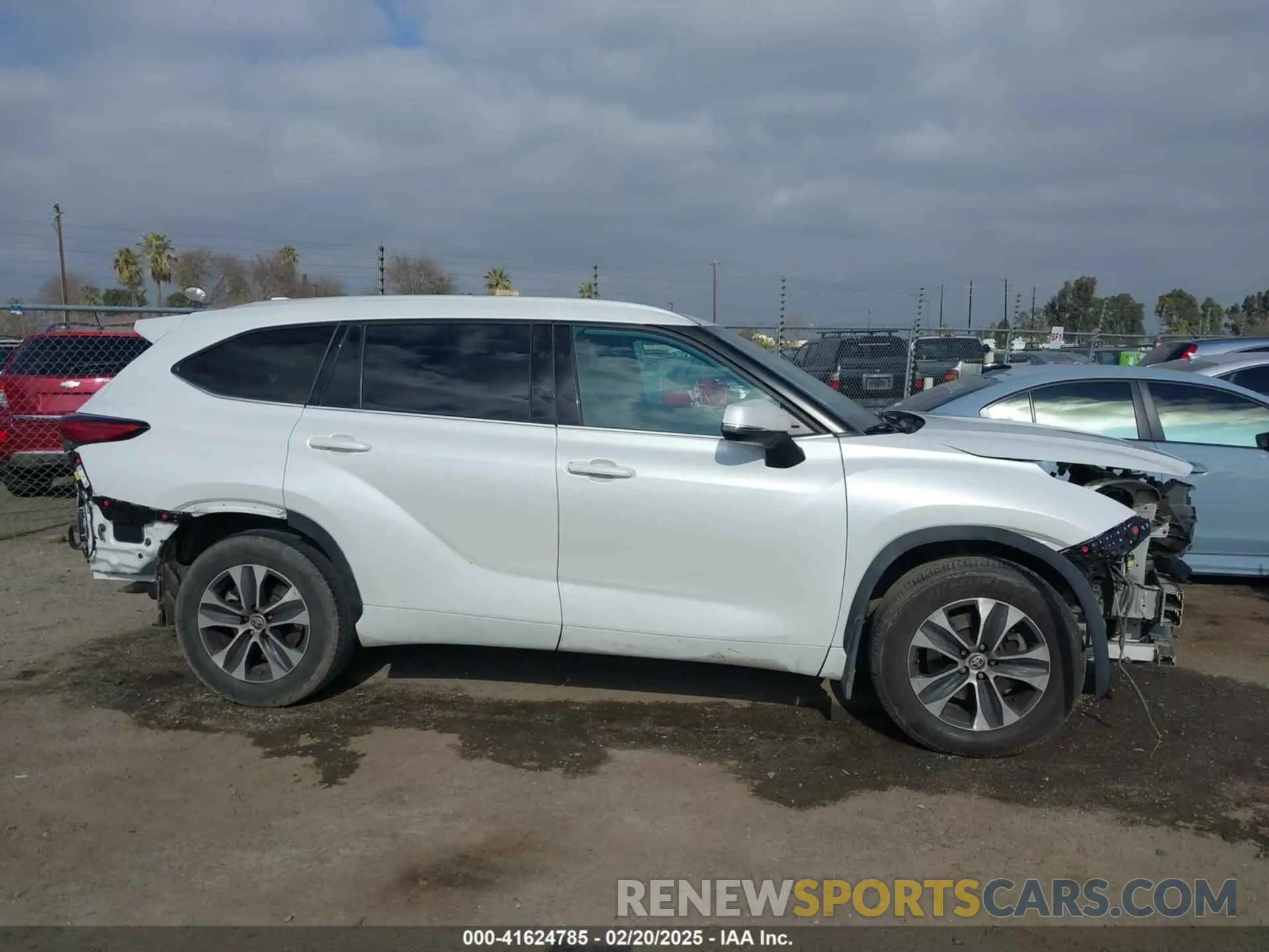 14 Фотография поврежденного автомобиля 5TDHZRAH2NS548040 TOYOTA HIGHLANDER 2022