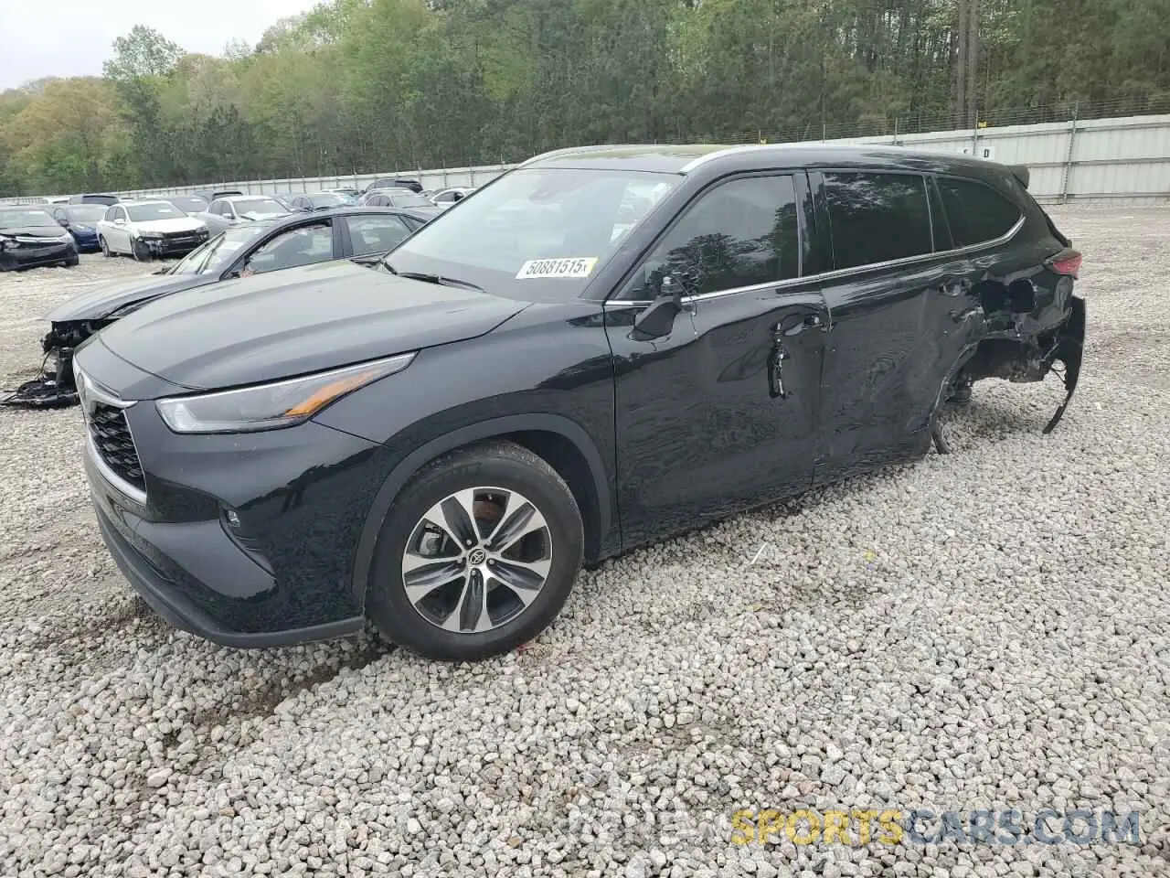 1 Photograph of a damaged car 5TDHZRAH5NS555449 TOYOTA HIGHLANDER 2022