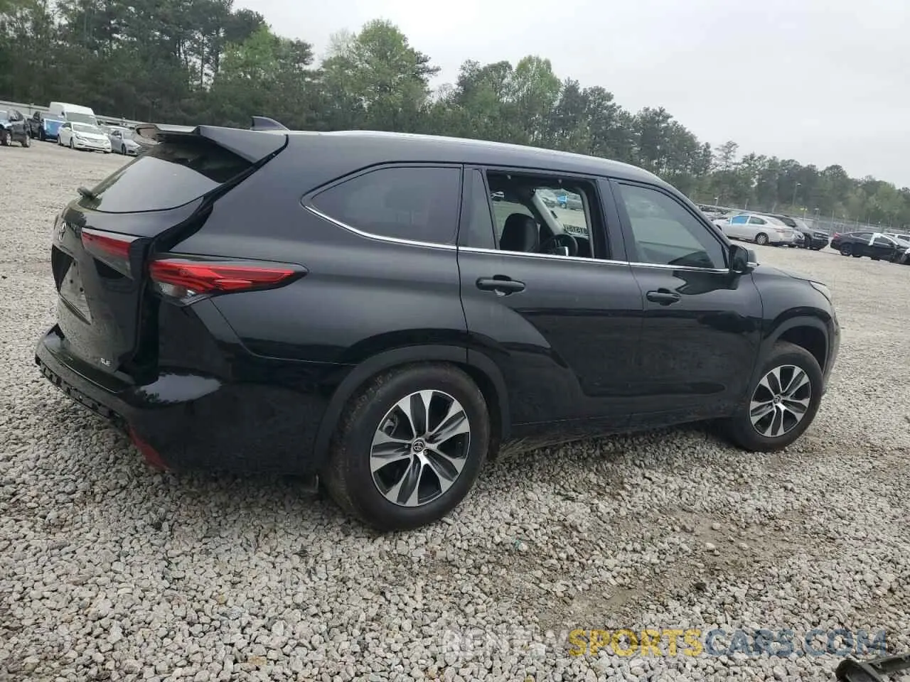 3 Photograph of a damaged car 5TDHZRAH5NS555449 TOYOTA HIGHLANDER 2022