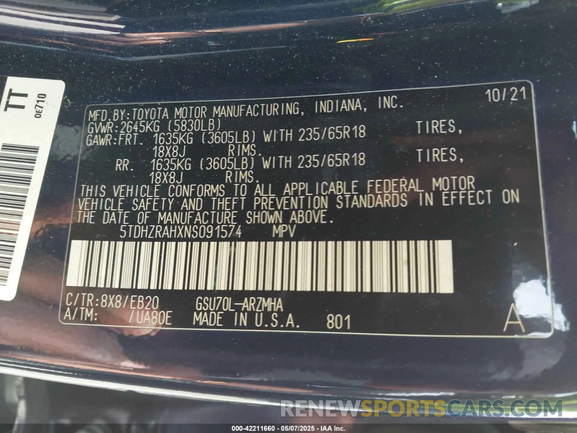 9 Photograph of a damaged car 5TDHZRAHXNS091574 TOYOTA HIGHLANDER 2022