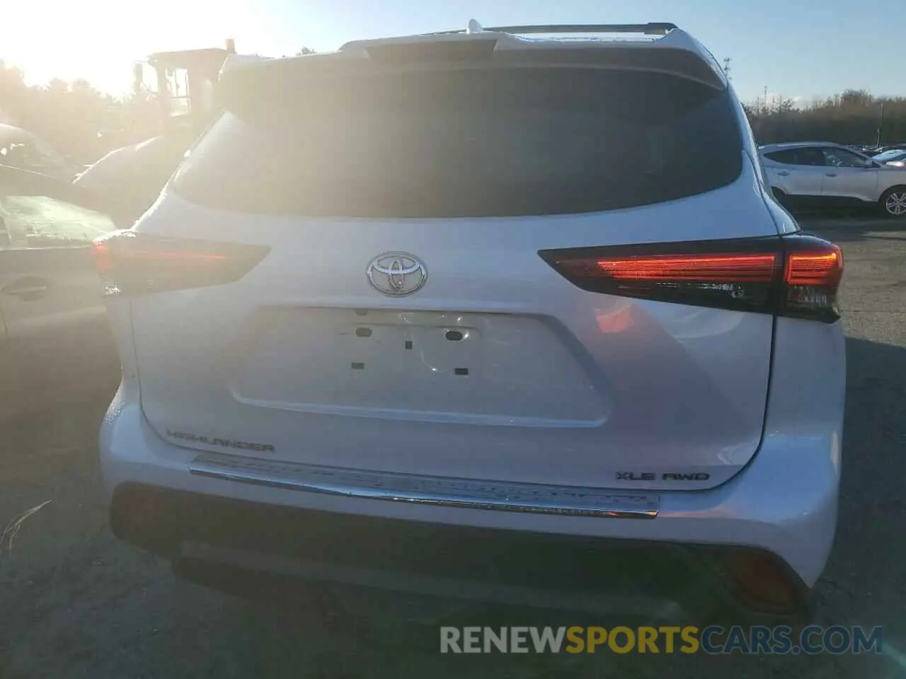 6 Фотография поврежденного автомобиля 5TDHZRBH0NS182819 TOYOTA HIGHLANDER 2022