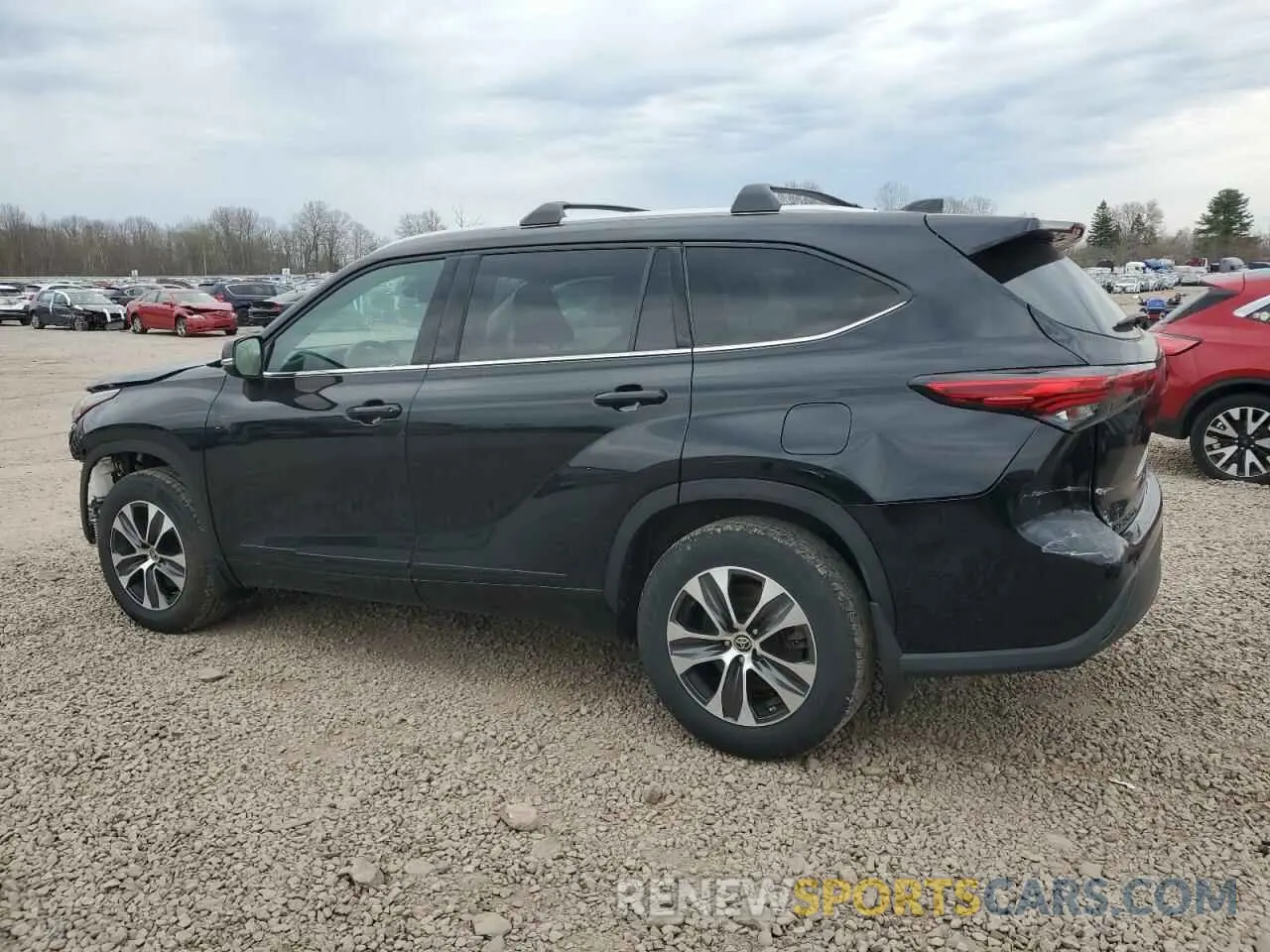 2 Photograph of a damaged car 5TDHZRBH5NS584920 TOYOTA HIGHLANDER 2022