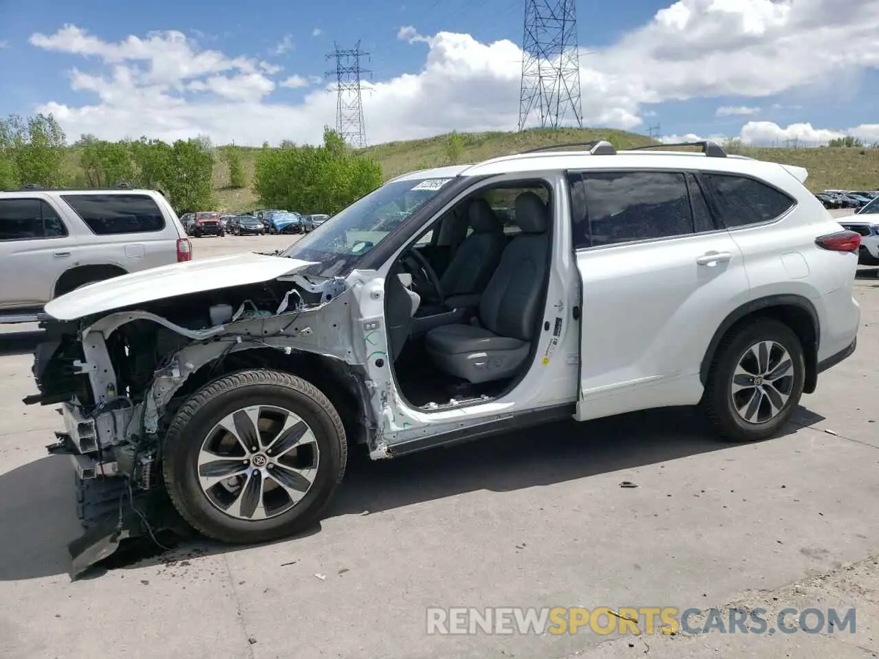 1 Фотография поврежденного автомобиля 5TDHZRBH7NS180081 TOYOTA HIGHLANDER 2022