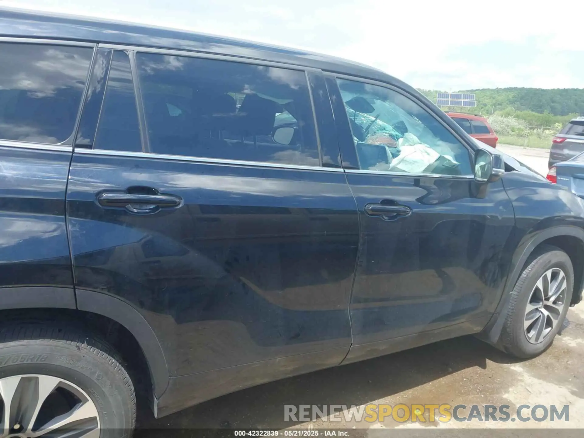14 Фотография поврежденного автомобиля 5TDHZRBH8NS582062 TOYOTA HIGHLANDER 2022