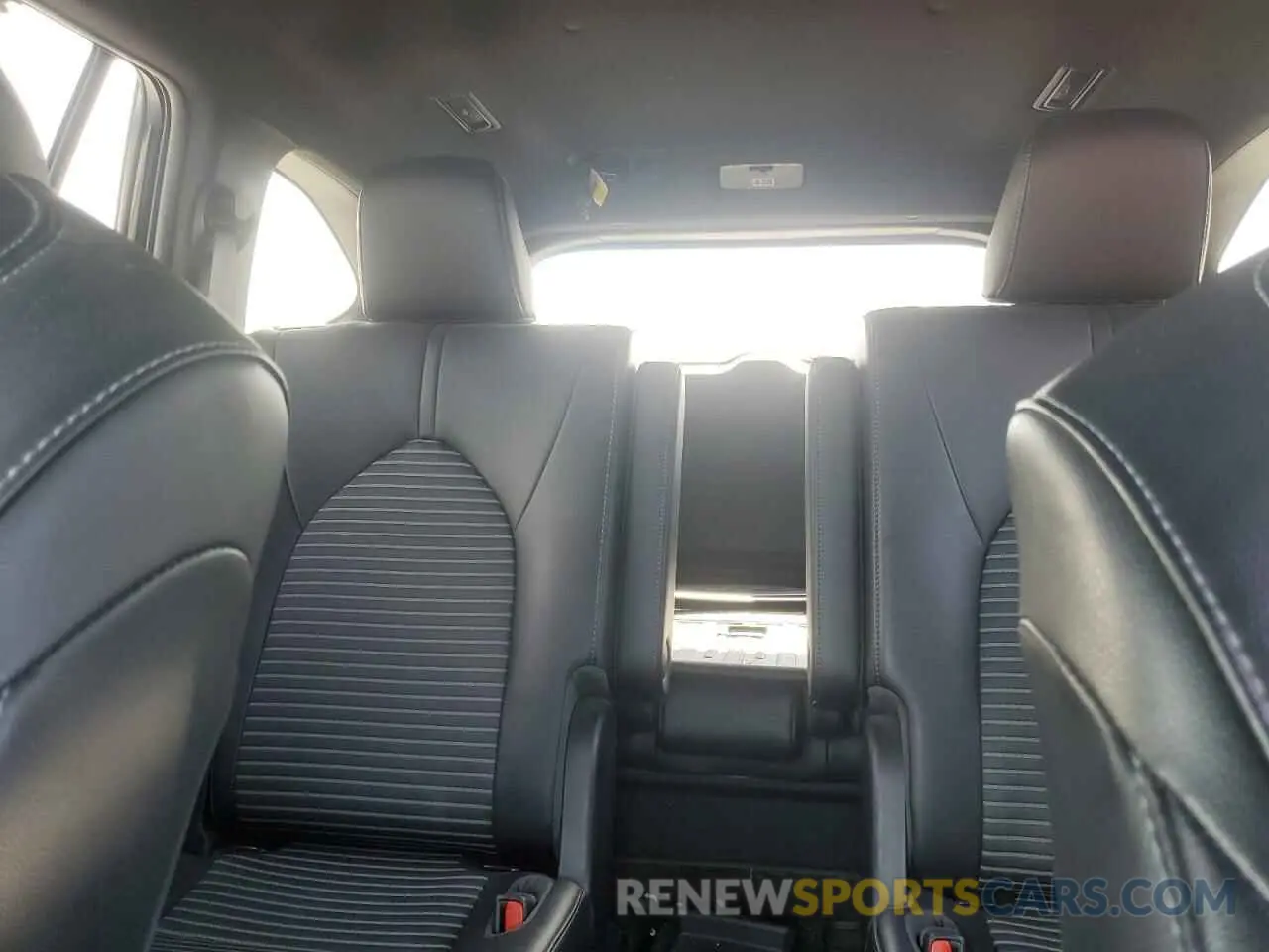 10 Фотография поврежденного автомобиля 5TDJZRBH0NS223922 TOYOTA HIGHLANDER 2022