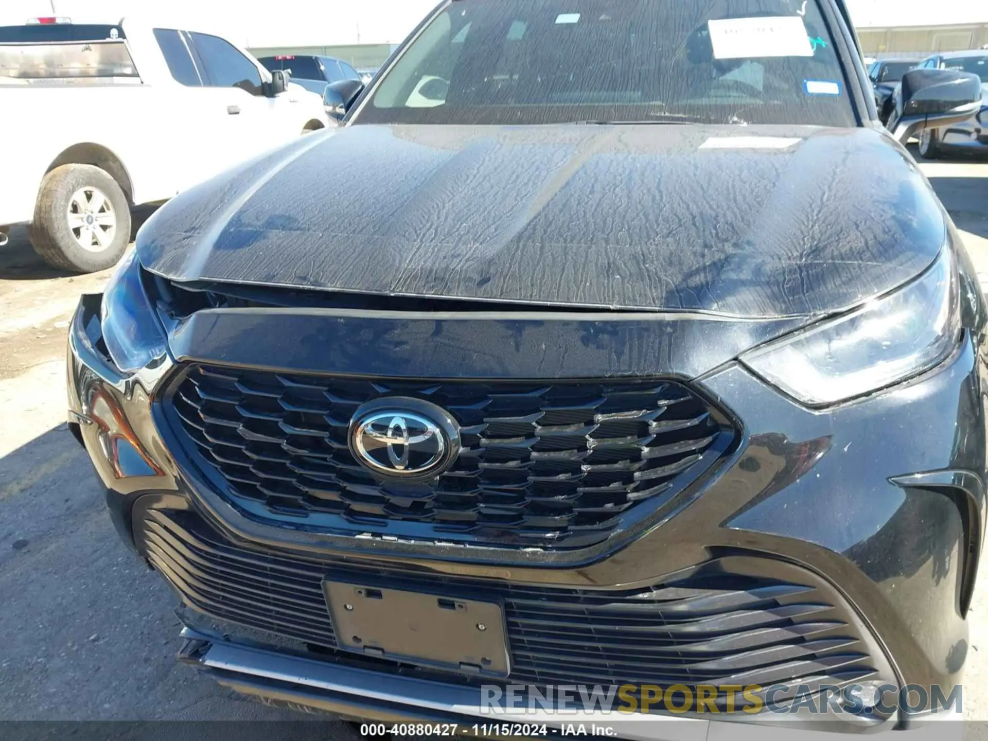 12 Photograph of a damaged car 5TDLZRAH4NS135725 TOYOTA HIGHLANDER 2022