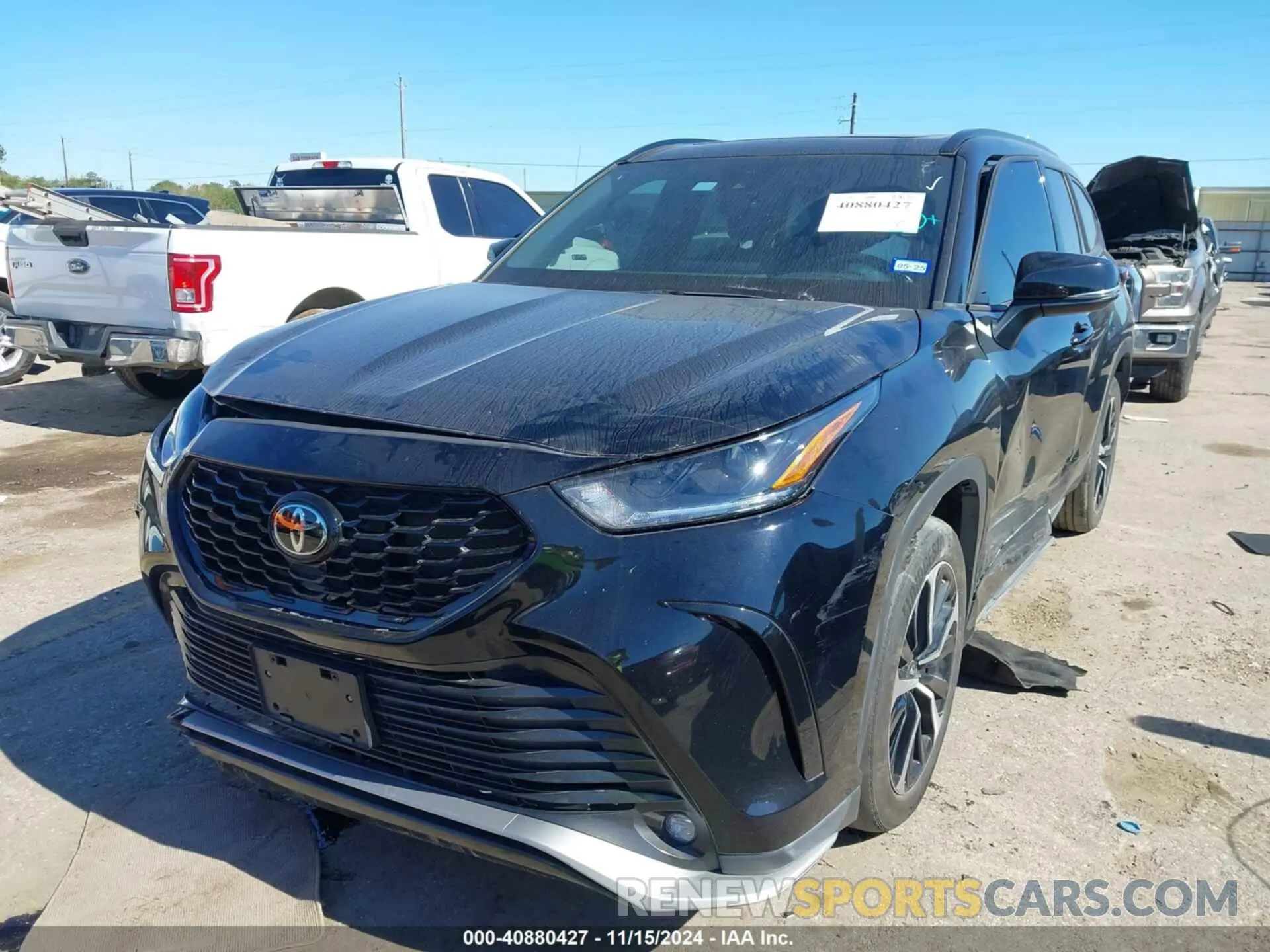 2 Photograph of a damaged car 5TDLZRAH4NS135725 TOYOTA HIGHLANDER 2022