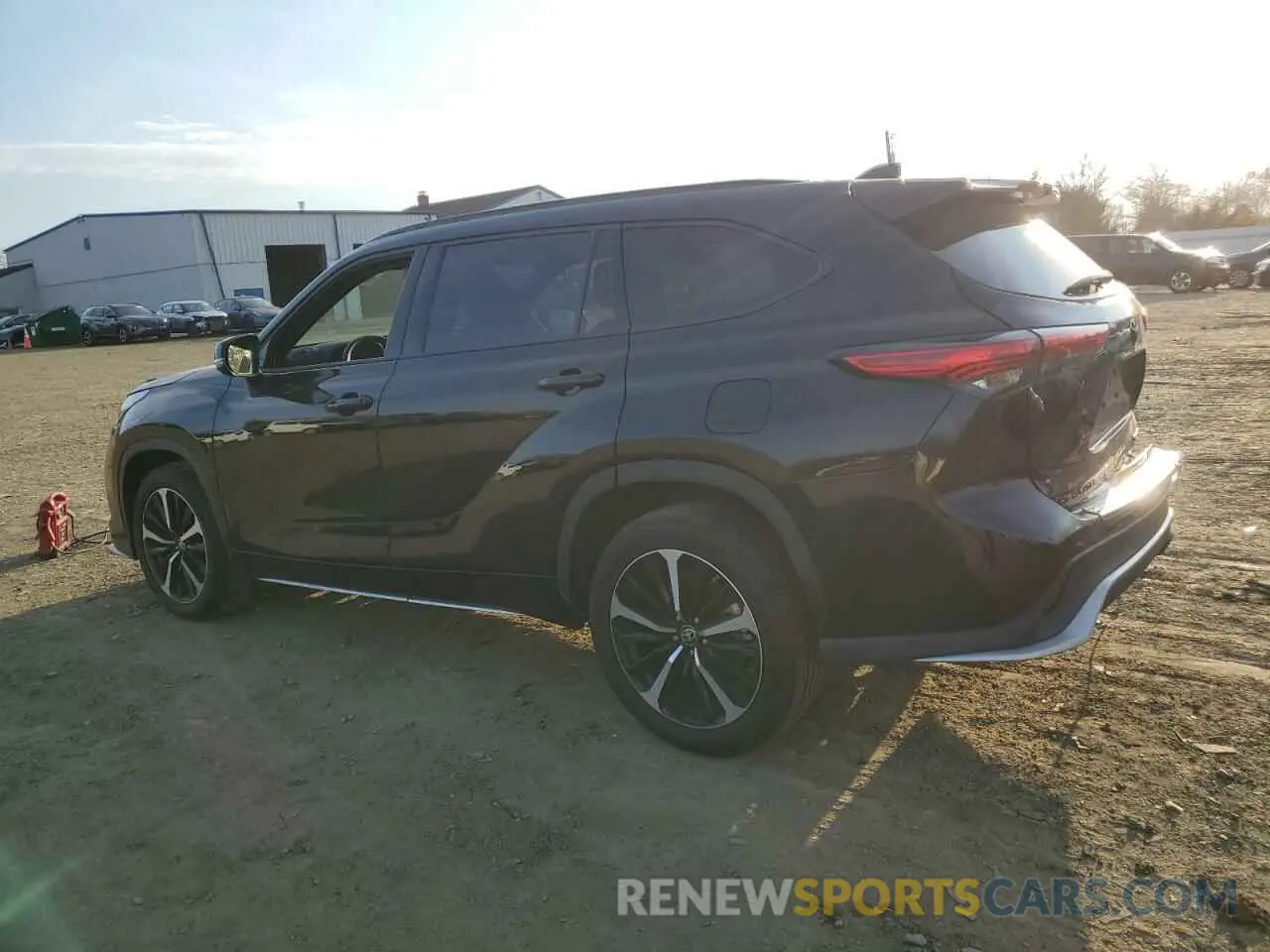 2 Photograph of a damaged car 5TDLZRBH4NS213760 TOYOTA HIGHLANDER 2022