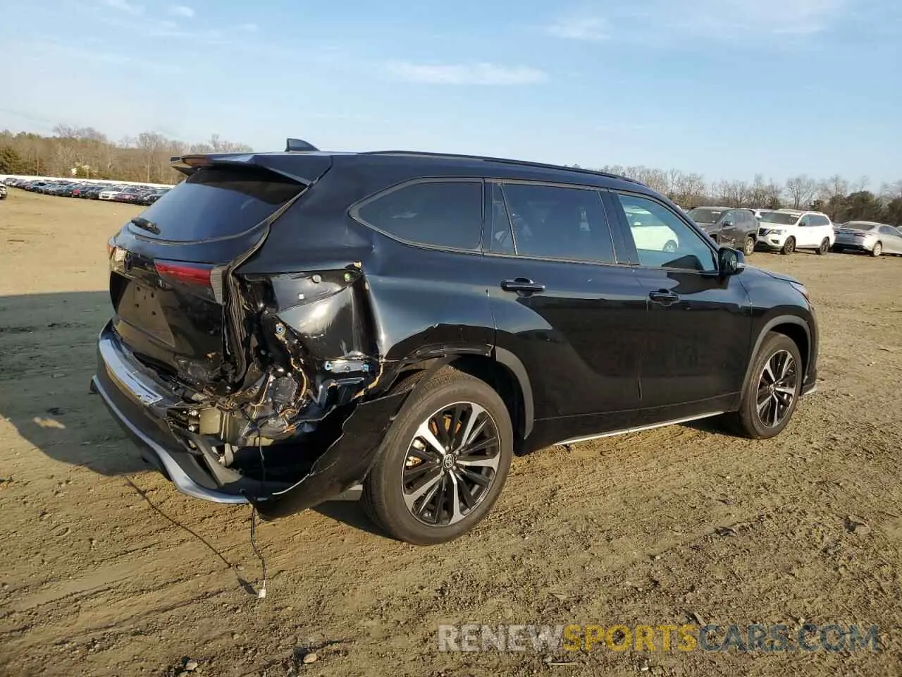3 Photograph of a damaged car 5TDLZRBH4NS213760 TOYOTA HIGHLANDER 2022