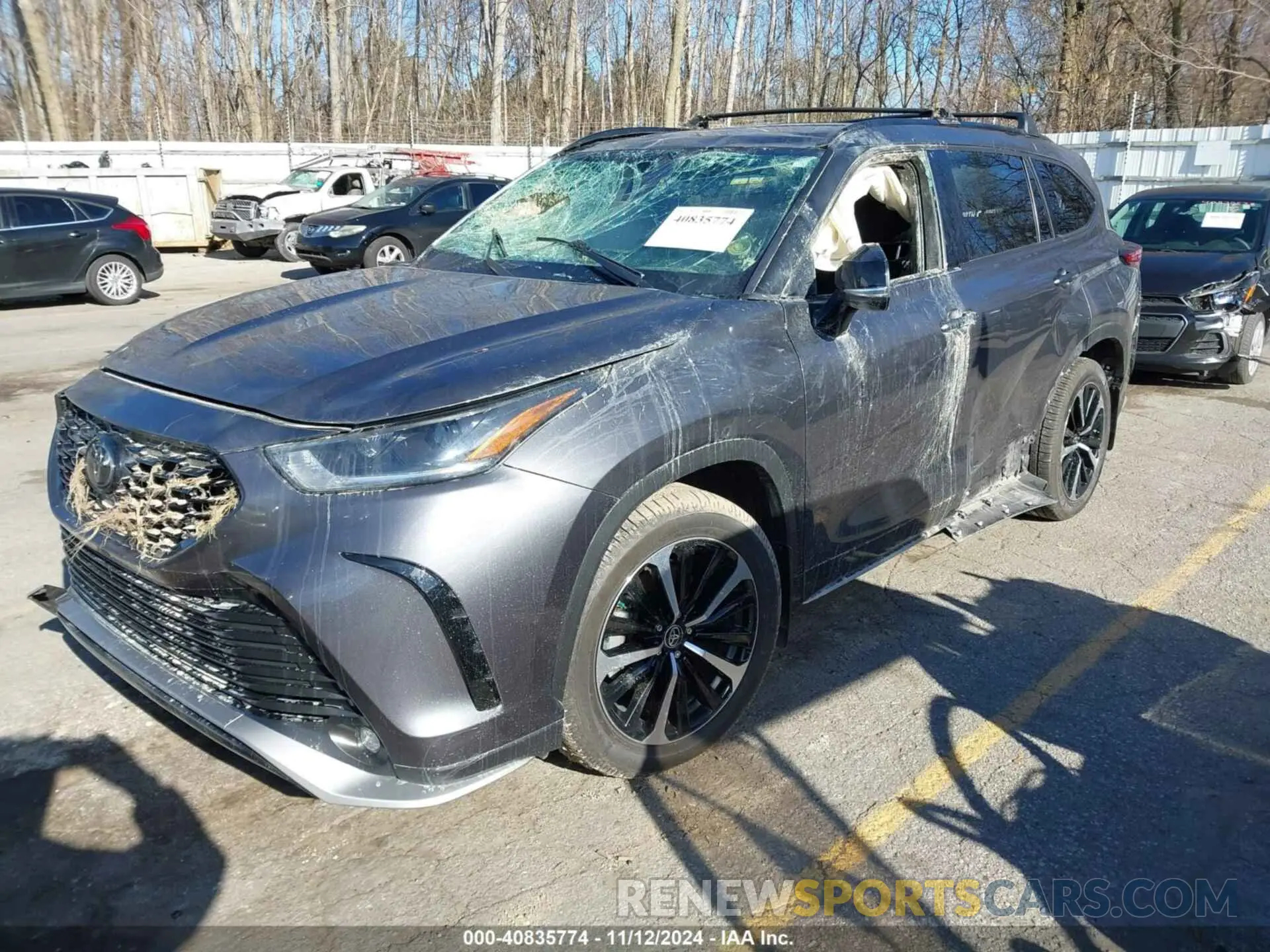 2 Photograph of a damaged car 5TDLZRBH6NS203165 TOYOTA HIGHLANDER 2022