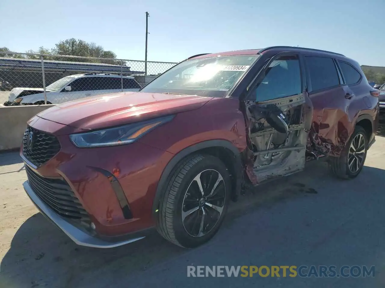 1 Photograph of a damaged car 5TDLZRBH8NS199913 TOYOTA HIGHLANDER 2022