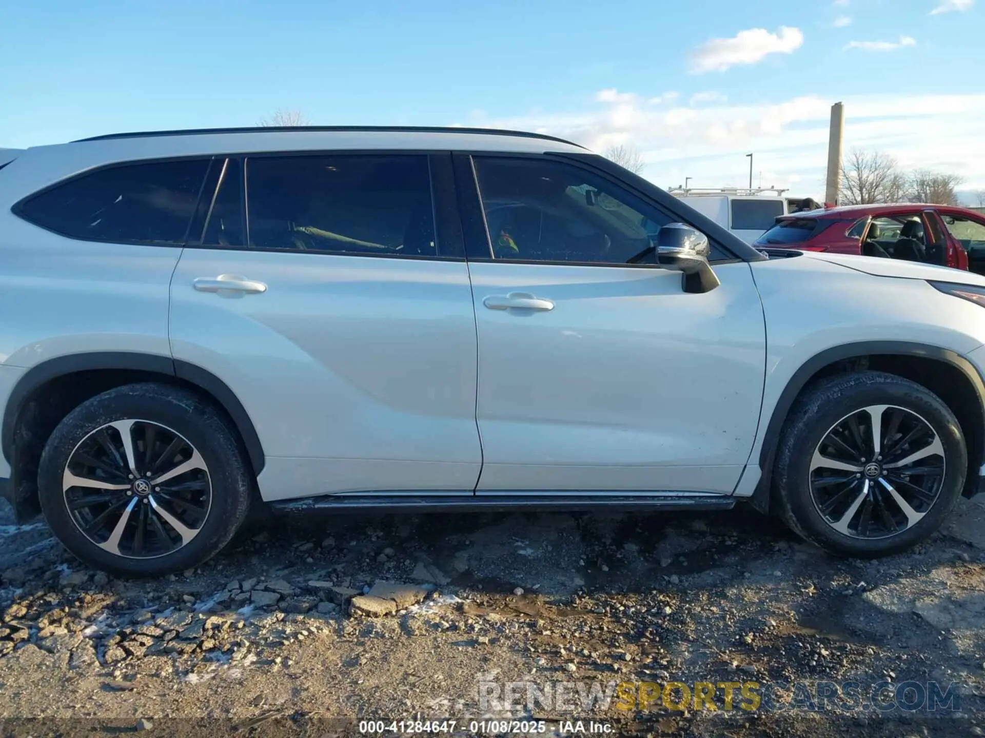 12 Фотография поврежденного автомобиля 5TDLZRBHXNS188525 TOYOTA HIGHLANDER 2022